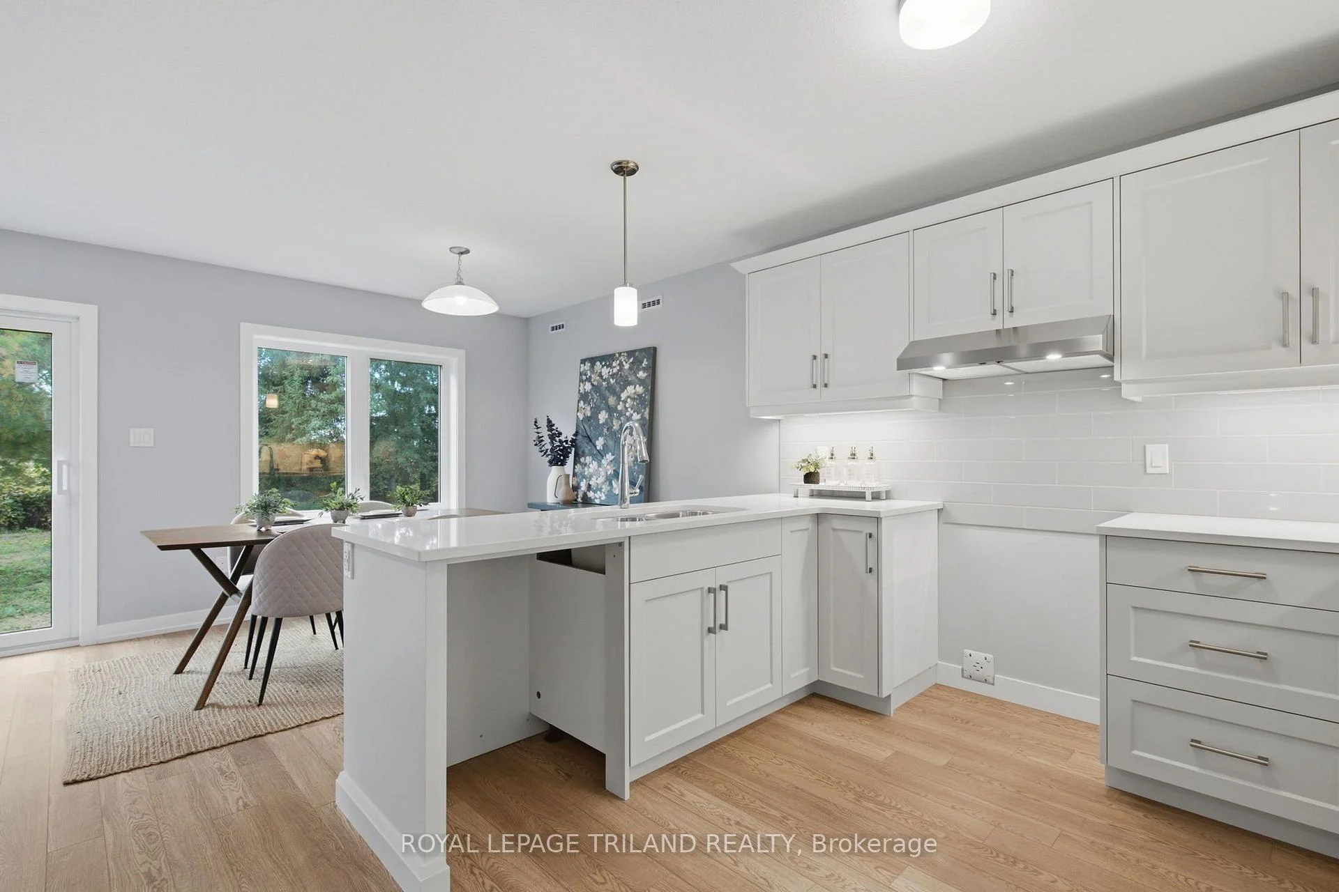 Photo 17 of 165 Styles Drive, St. Thomas — HOMEH