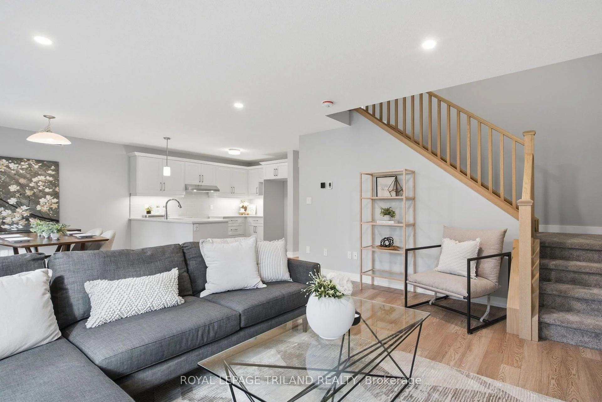 Photo 31 of 165 Styles Drive, St. Thomas — HOMEH