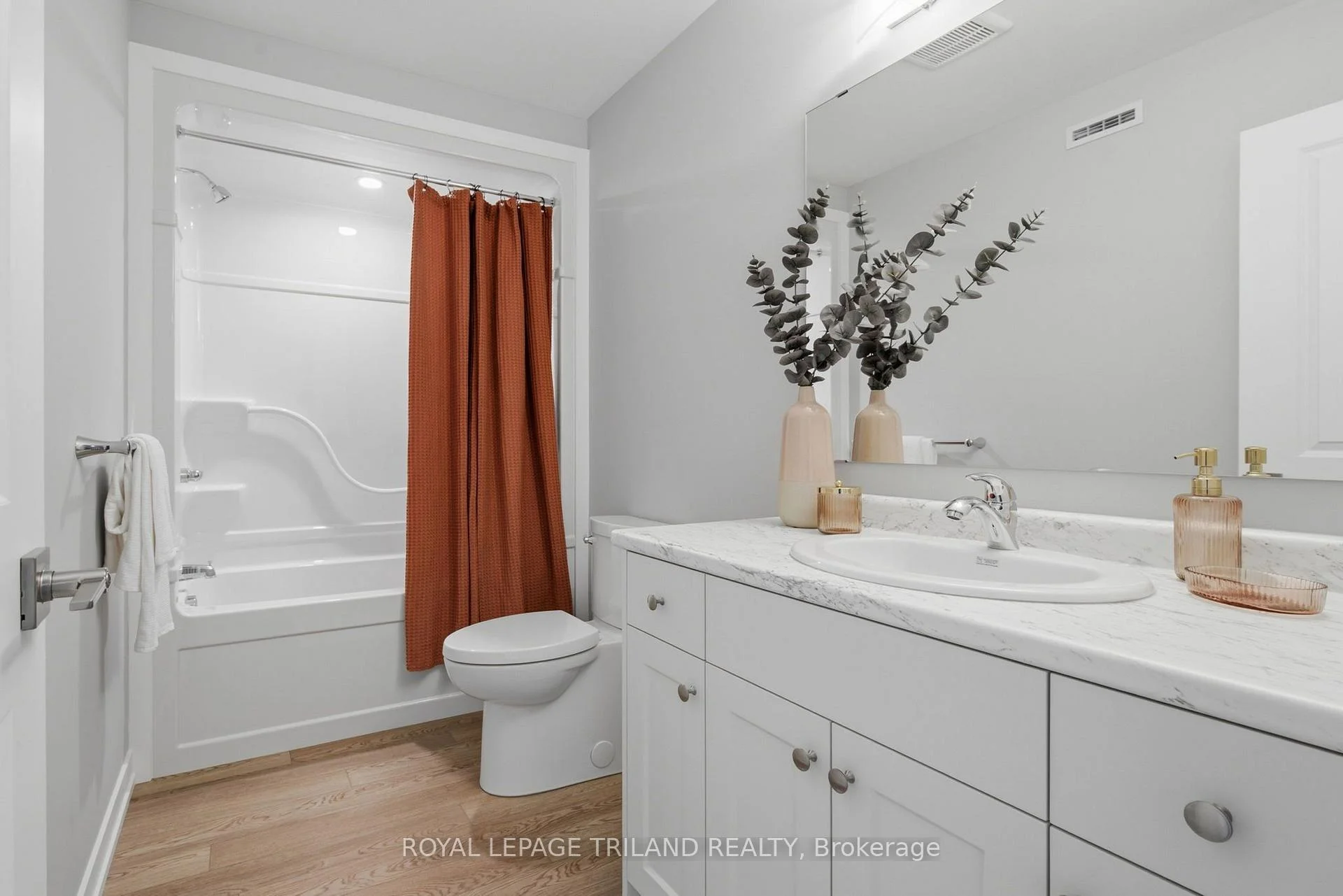 Photo 44 of 165 Styles Drive, St. Thomas — HOMEH