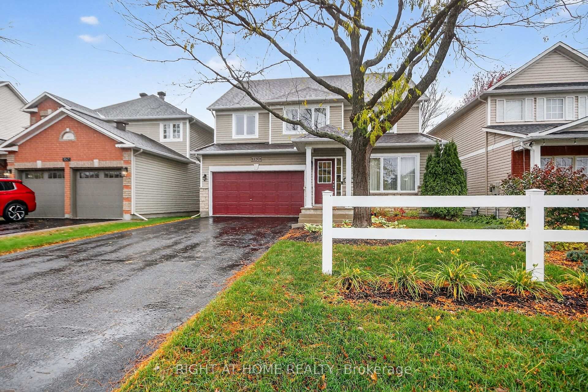Photo 2 of 150 Abaca Way, Ottawa, Stittsville (North) — HOMEH