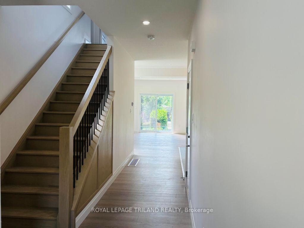 Photo 2 of Unit 3, 116 Fairview Avenue, St. Thomas — HOMEH