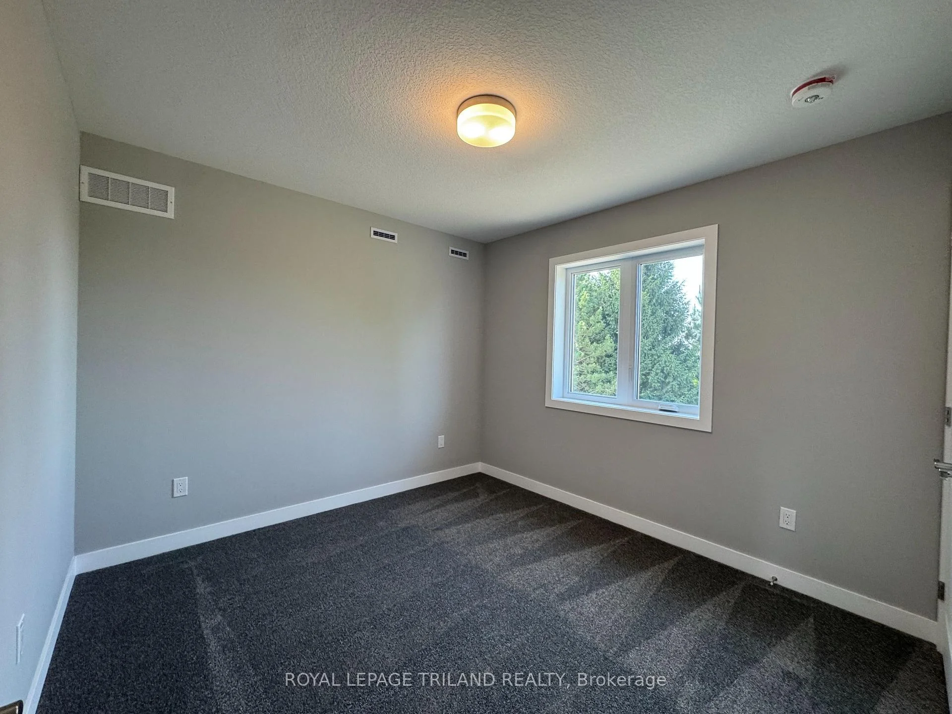 Photo 13 of 163 Styles Drive, St. Thomas — HOMEH