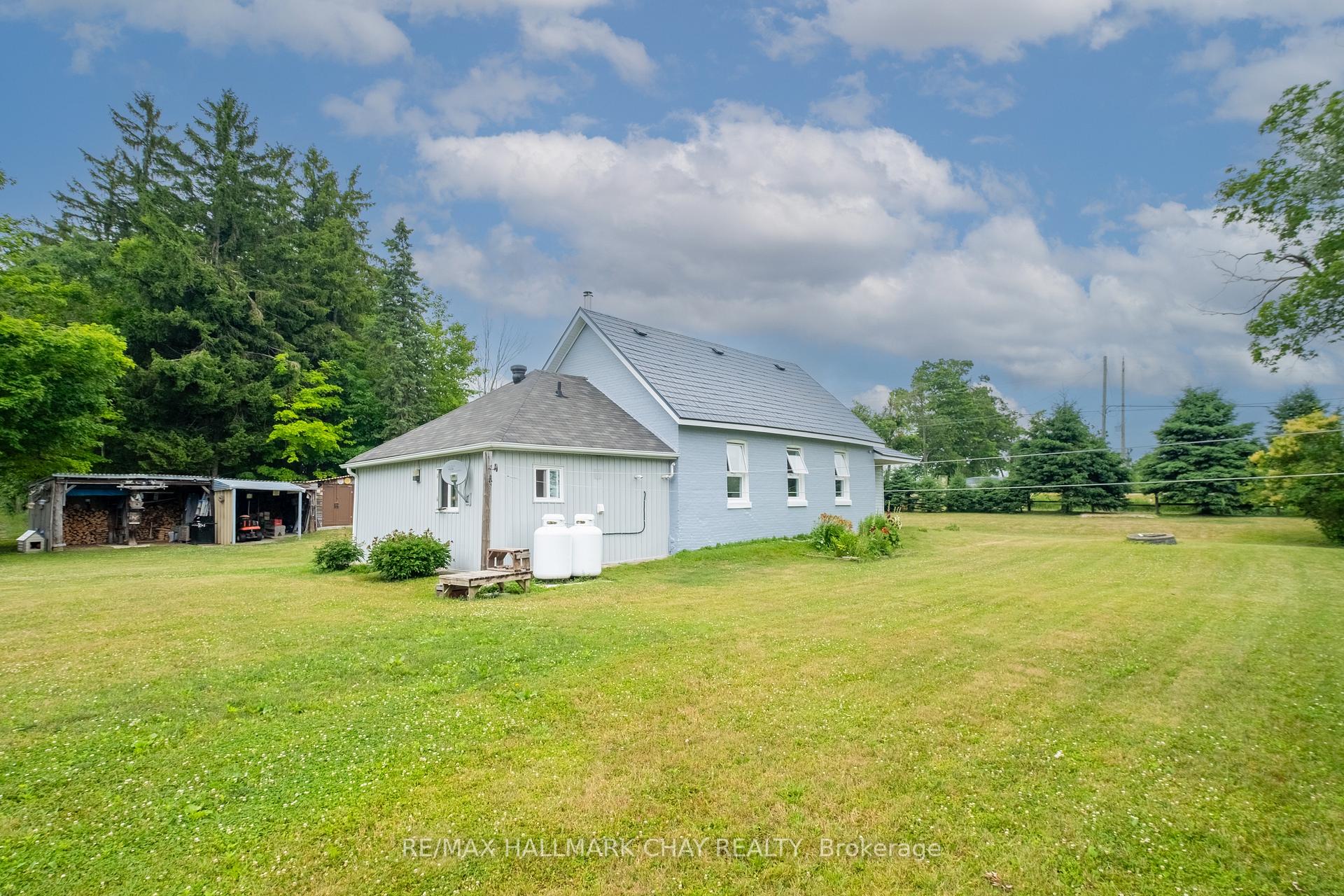 Photo 3 of 12968 County 27 Road, Springwater, Rural Springwater — HOMEH