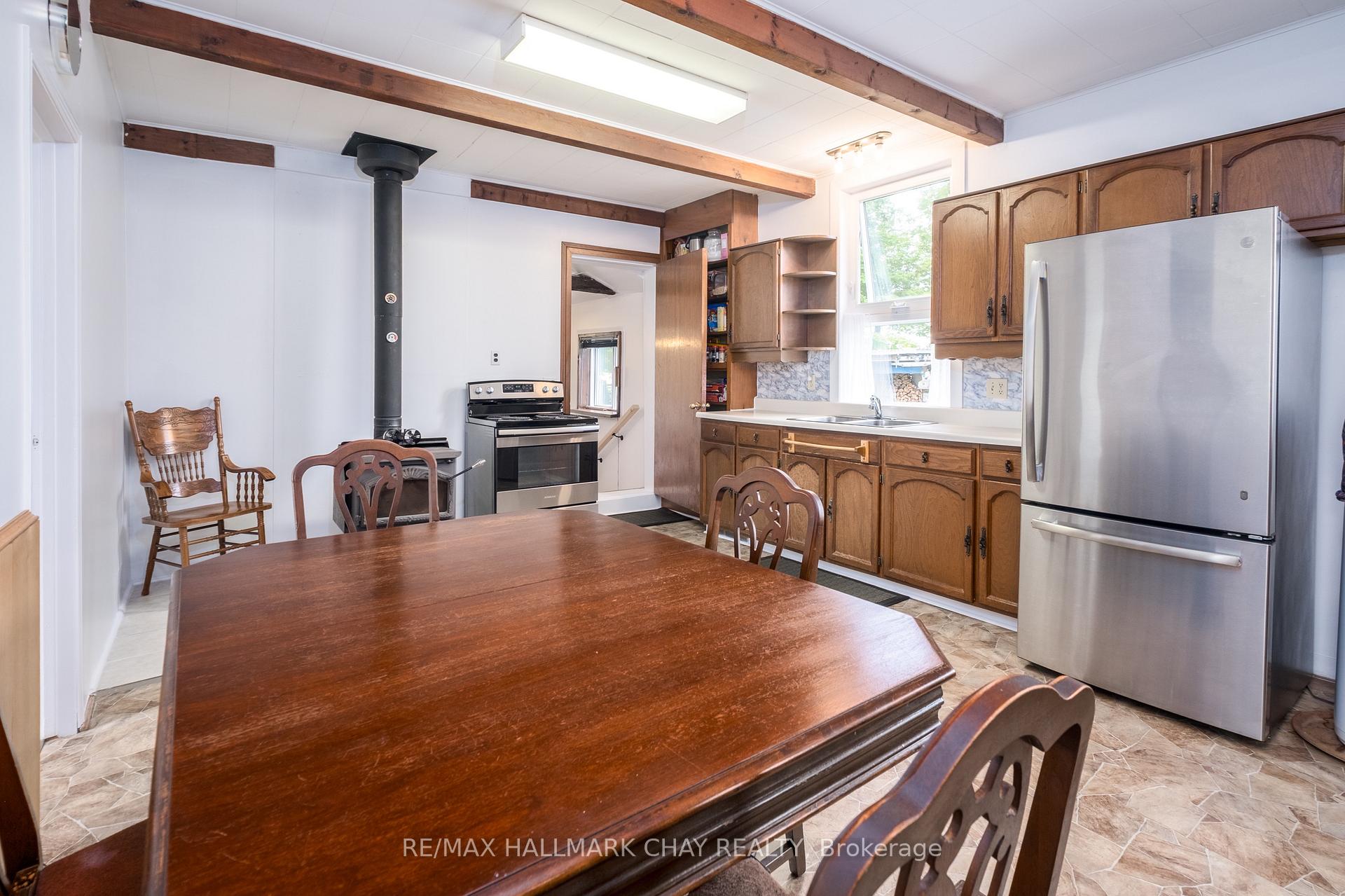 Photo 8 of 12968 County 27 Road, Springwater, Rural Springwater — HOMEH