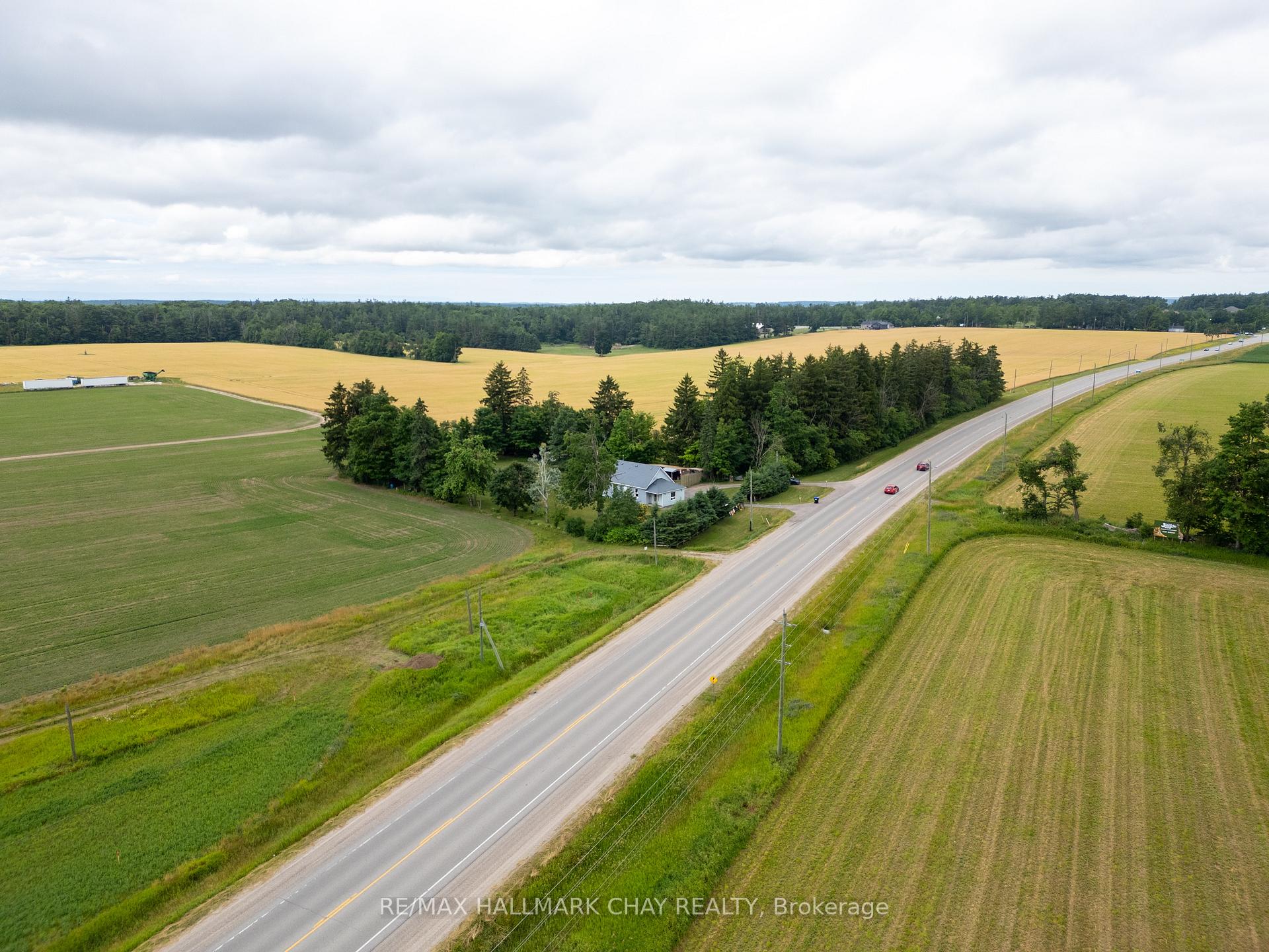 Photo 32 of 12968 County 27 Road, Springwater, Rural Springwater — HOMEH