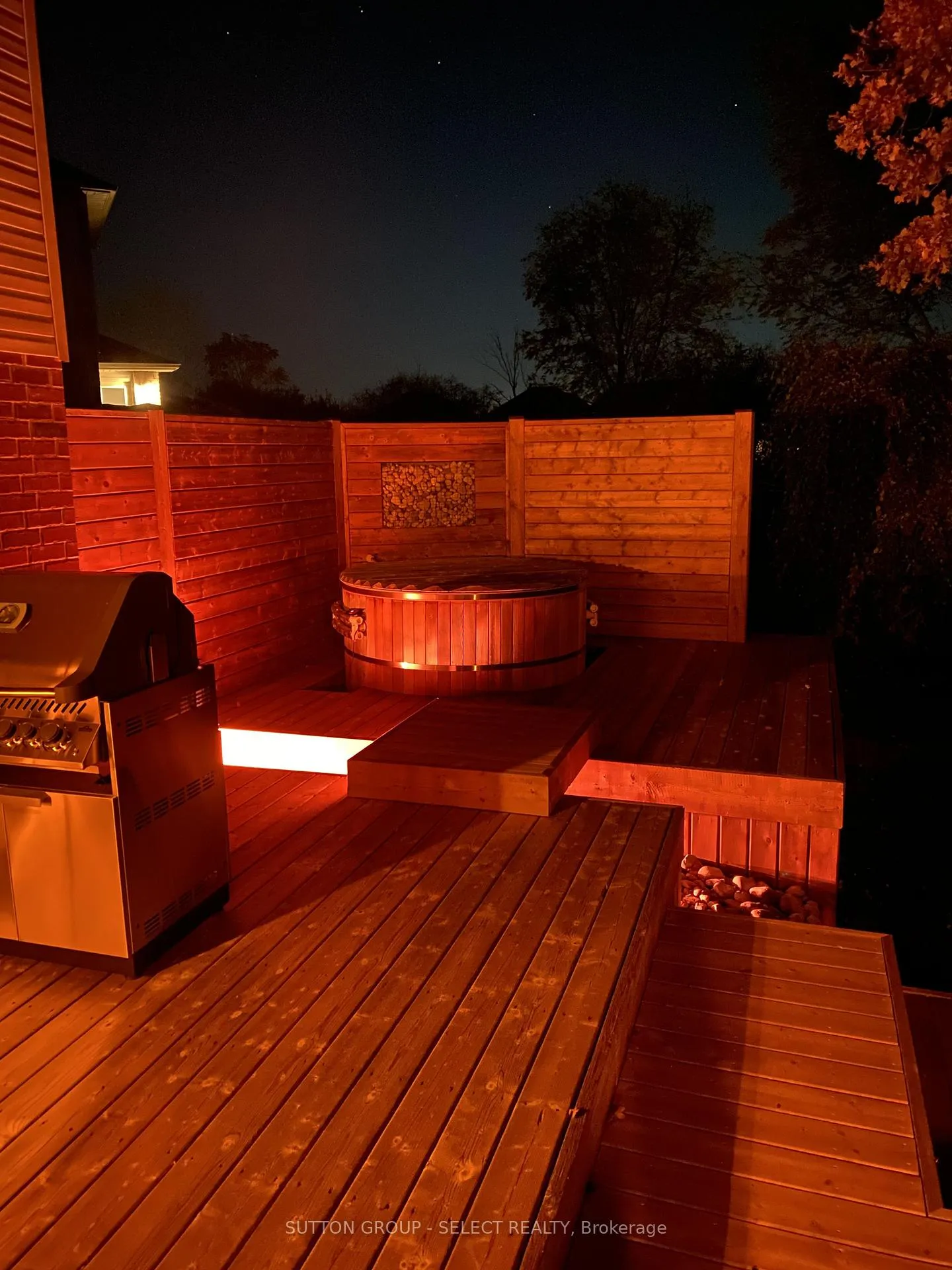Photo 25 of 21 Alderwood Court, St. Thomas — HOMEH