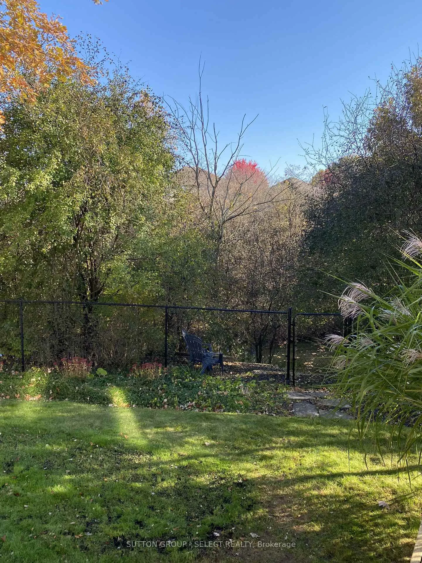 Photo 32 of 21 Alderwood Court, St. Thomas — HOMEH