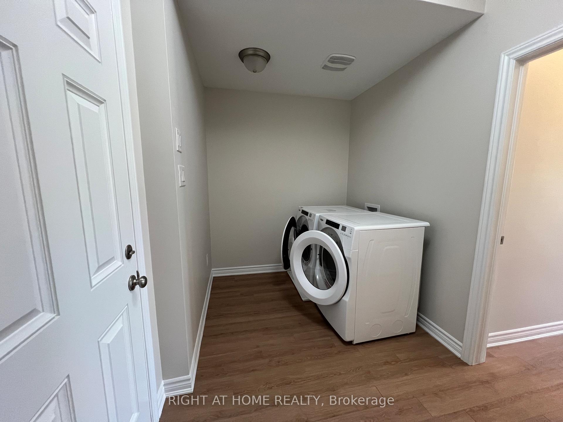 Photo 5 of 195 Harmattan Avenue, Ottawa, Stittsville (North) — HOMEH