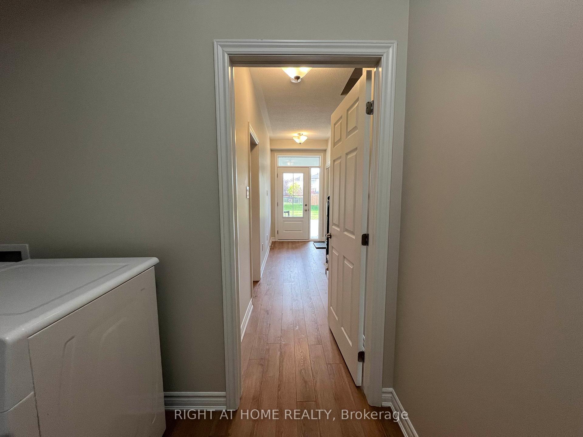 Photo 6 of 195 Harmattan Avenue, Ottawa, Stittsville (North) — HOMEH