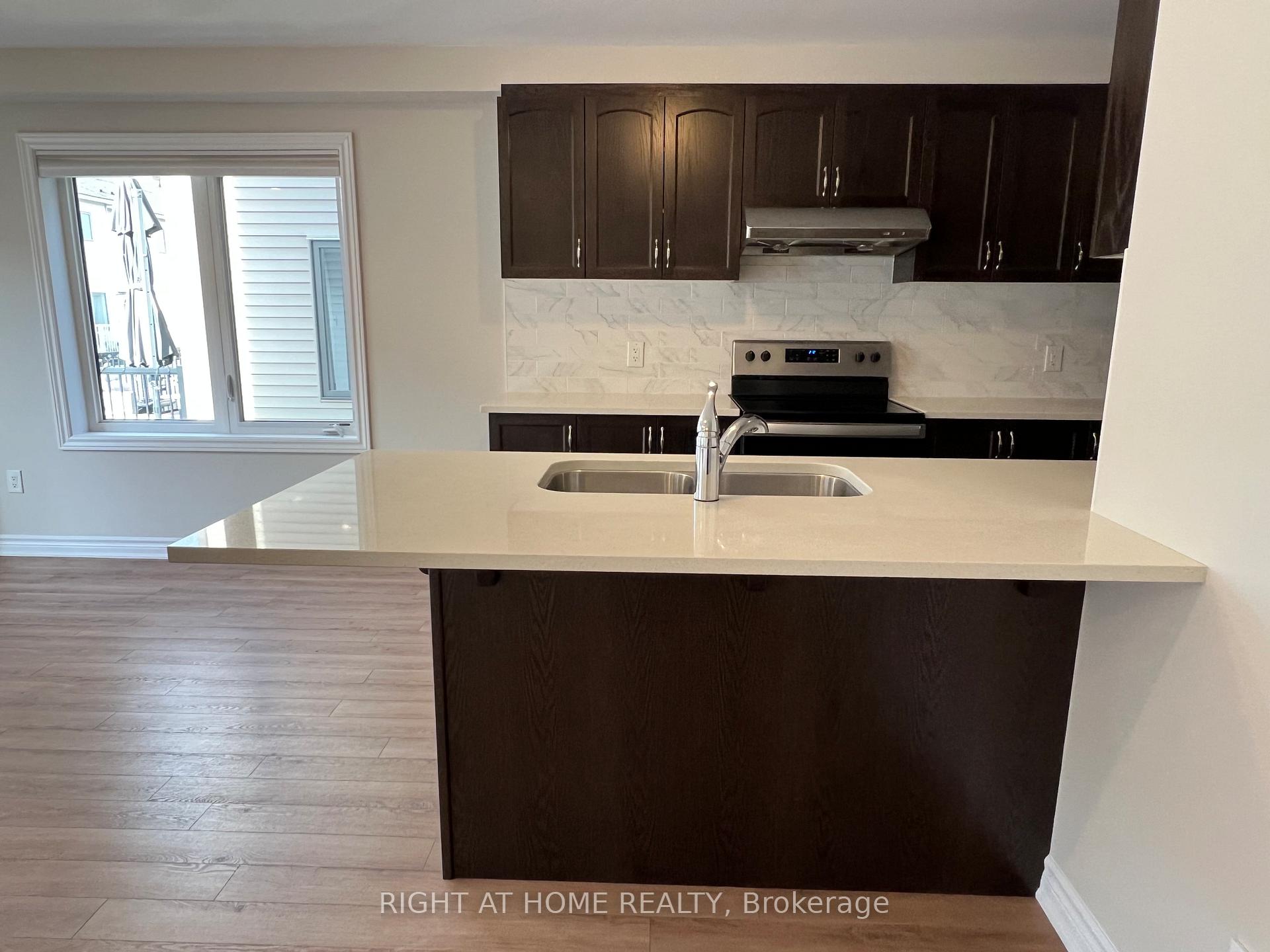 Photo 9 of 195 Harmattan Avenue, Ottawa, Stittsville (North) — HOMEH