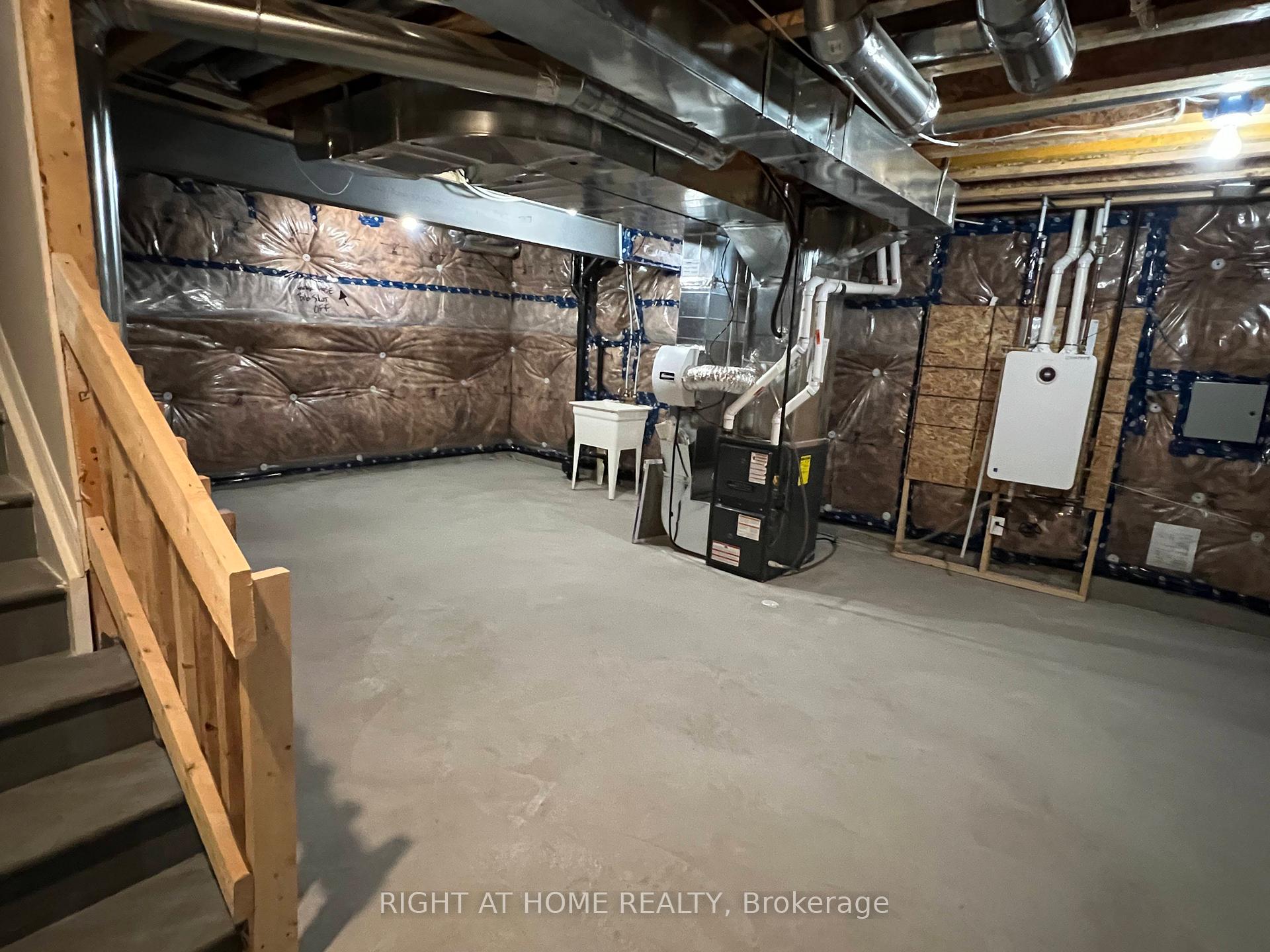 Photo 32 of 195 Harmattan Avenue, Ottawa, Stittsville (North) — HOMEH