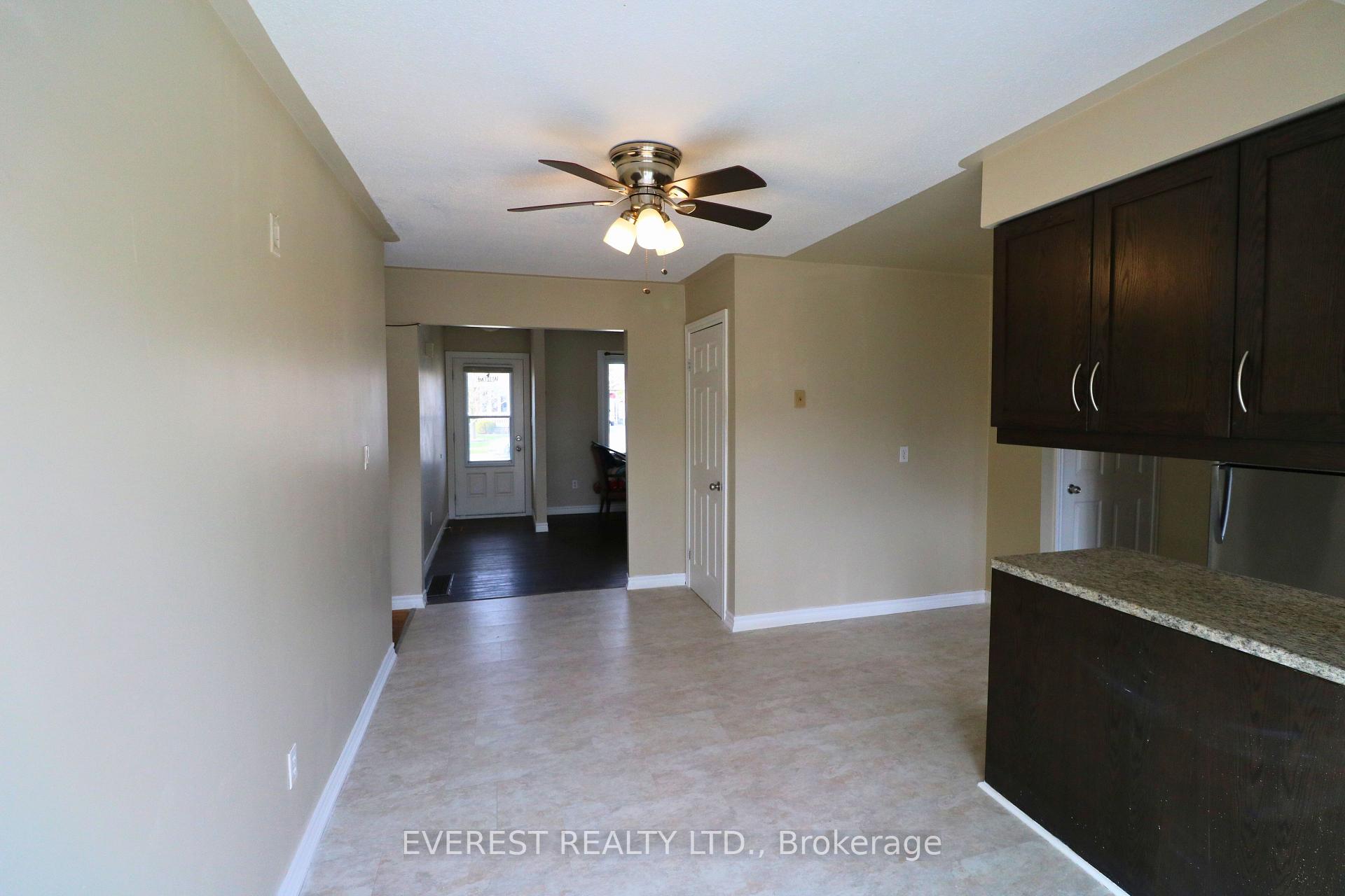 Photo 7 of 22 Leger Avenue, St. Thomas — HOMEH