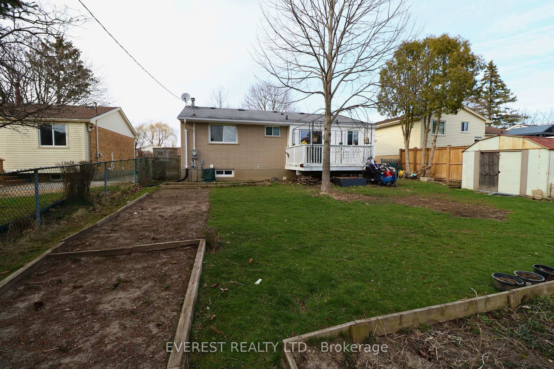 Photo 14 of 22 Leger Avenue, St. Thomas — HOMEH