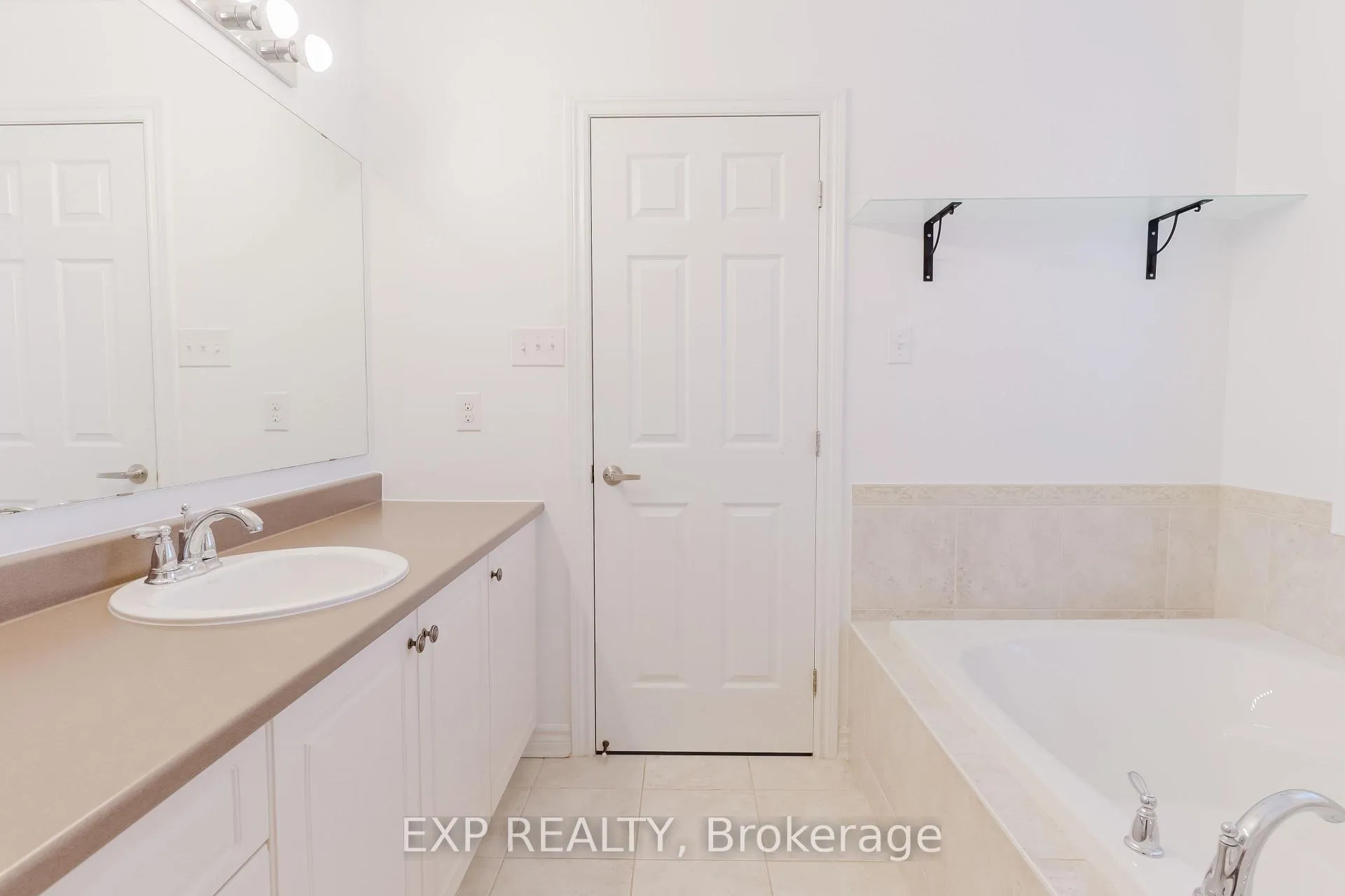 Photo 19 of 1821 Maple Grove Road, Ottawa, Stittsville (North) — HOMEH