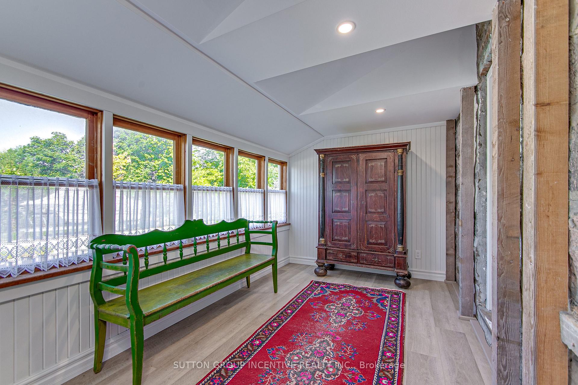 Photo 7 of 1680 Hwy 26, Springwater, Rural Springwater — HOMEH