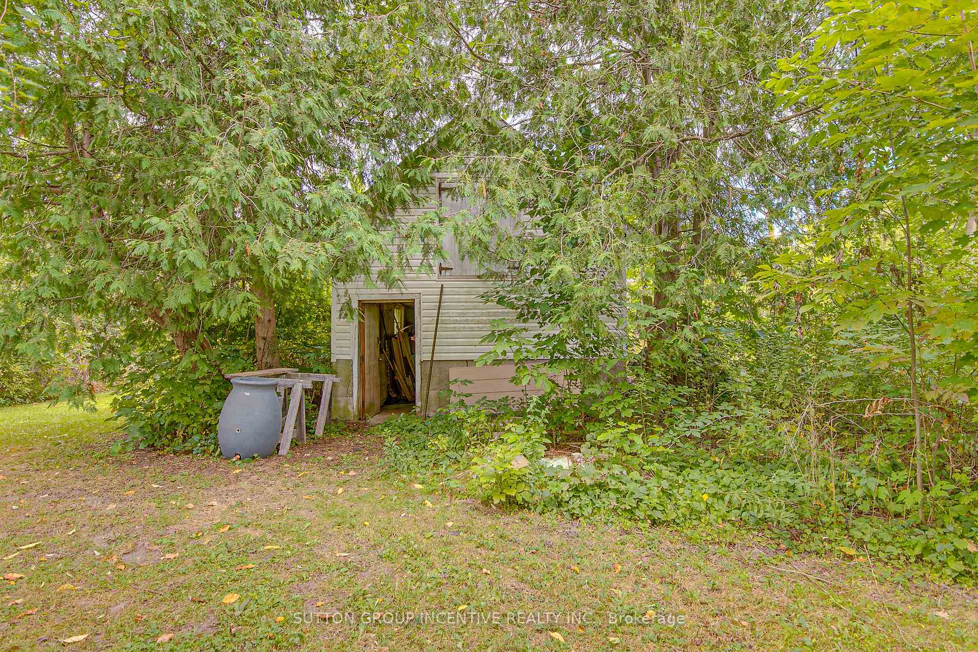 Photo 47 of 1680 Hwy 26, Springwater, Rural Springwater — HOMEH