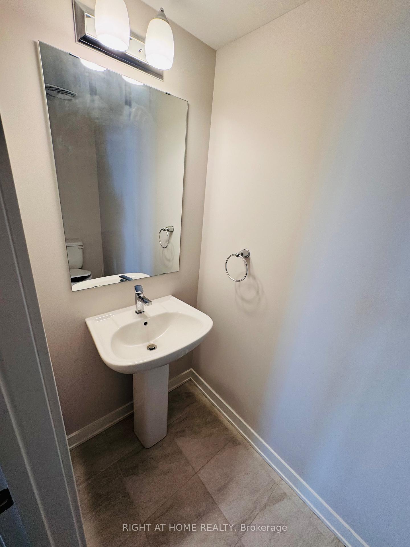 Photo 5 of 794 Kinstead Private, Ottawa, Stittsville (North) — HOMEH
