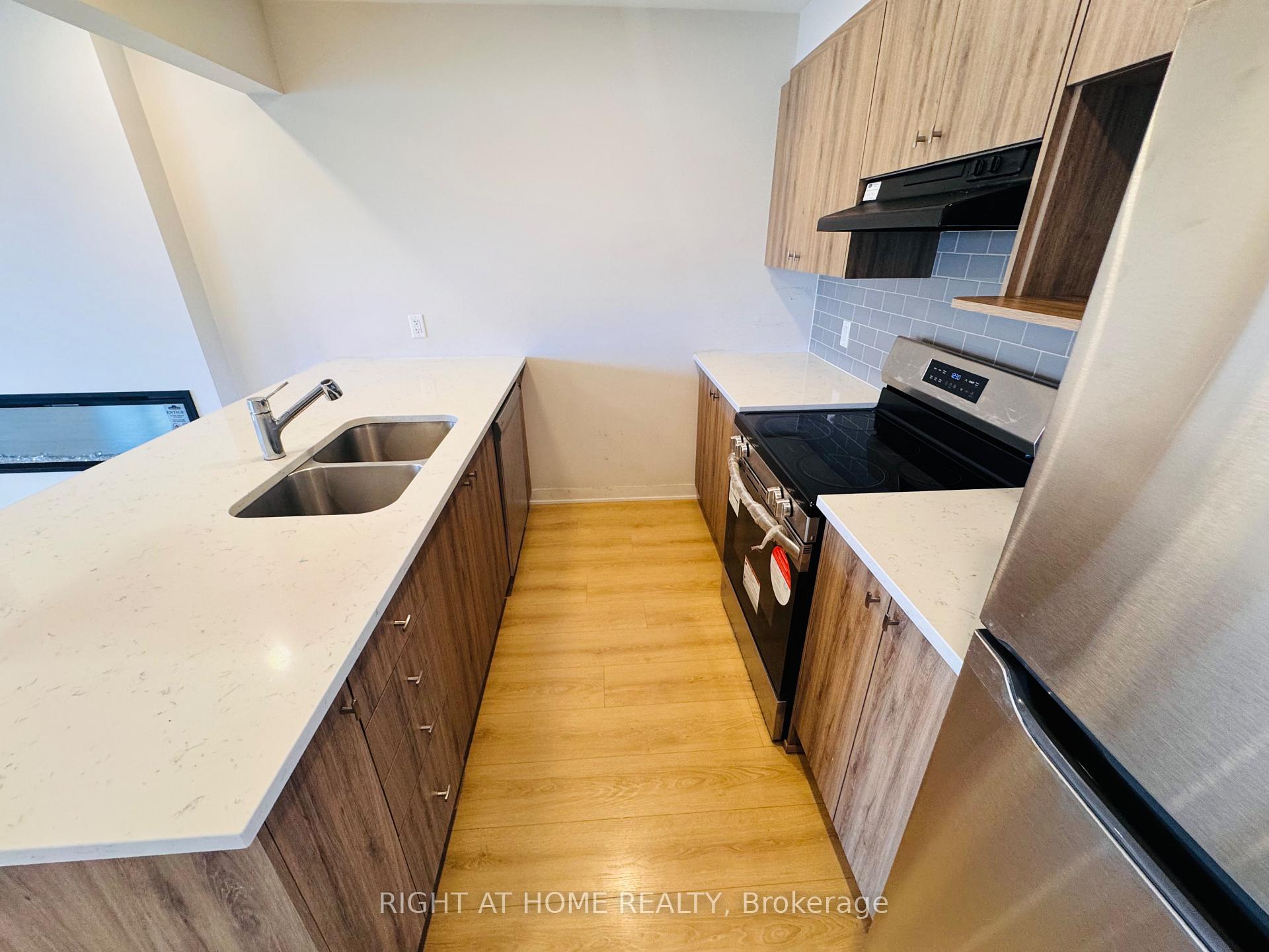 Photo 9 of 794 Kinstead Private, Ottawa, Stittsville (North) — HOMEH