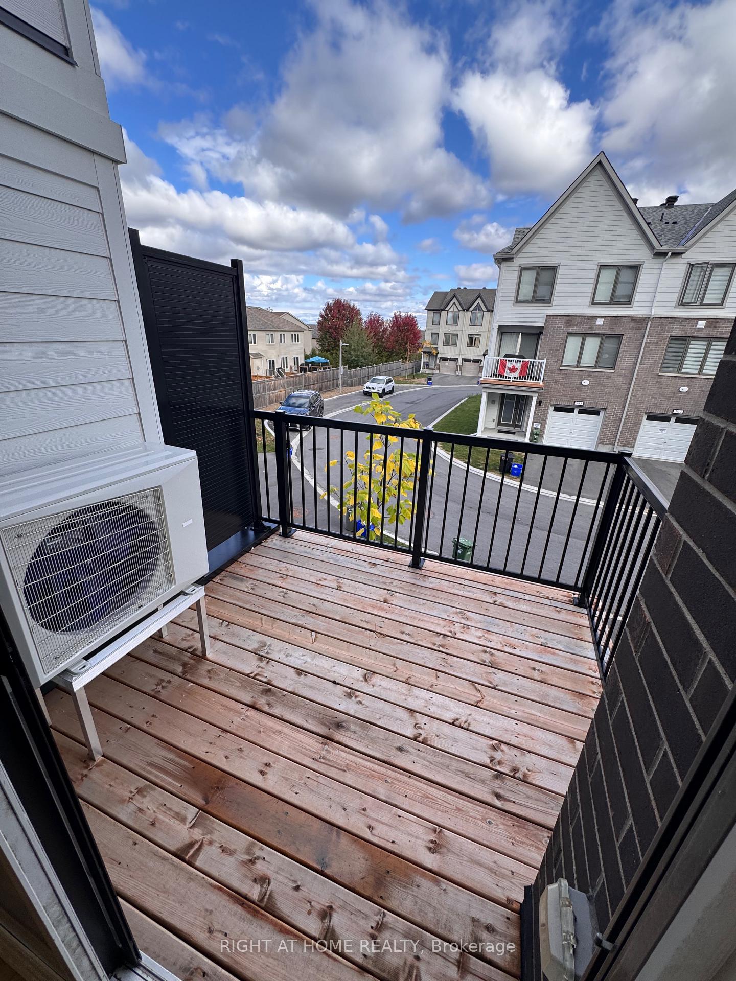 Photo 10 of 794 Kinstead Private, Ottawa, Stittsville (North) — HOMEH