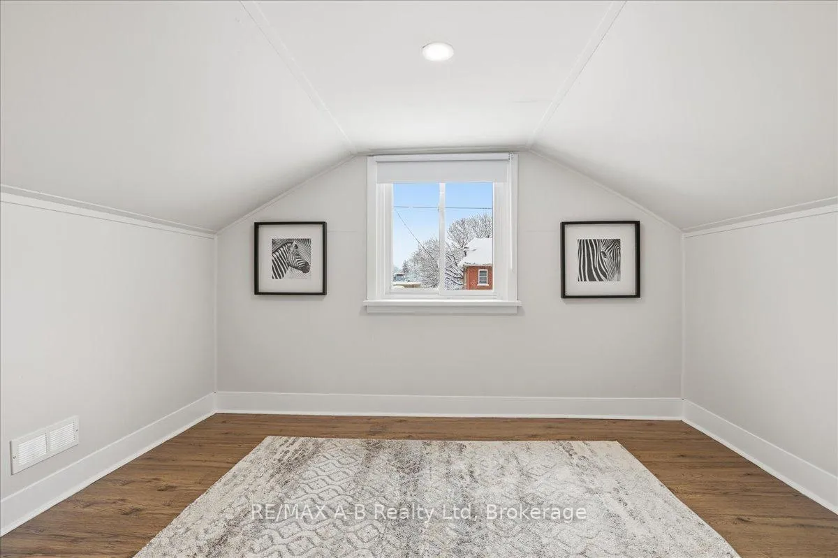 Photo 31 of 296 Huron Street, Stratford — HOMEH