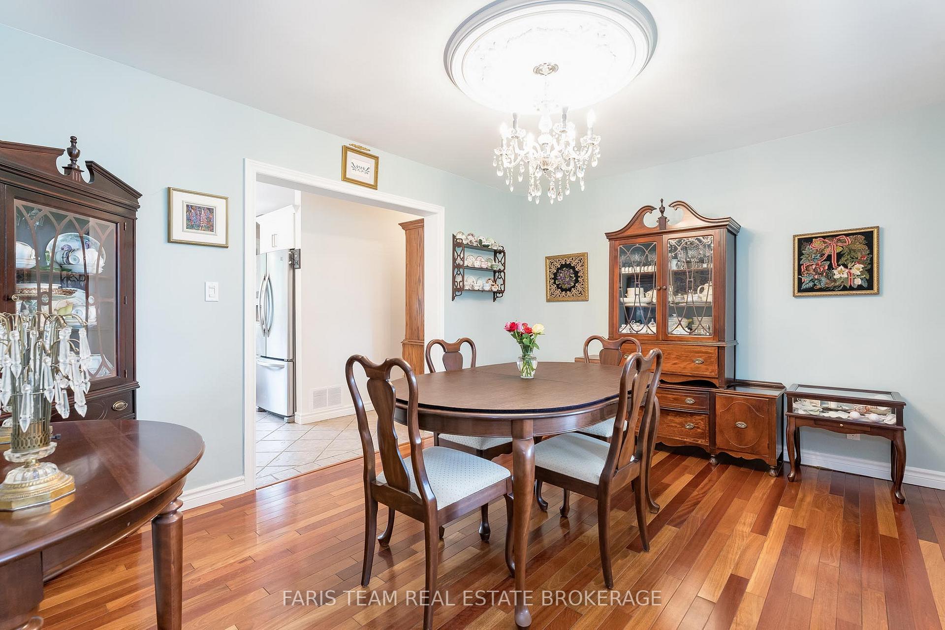 Photo 8 of 32 Cairns Boulevard, Springwater, Midhurst — HOMEH