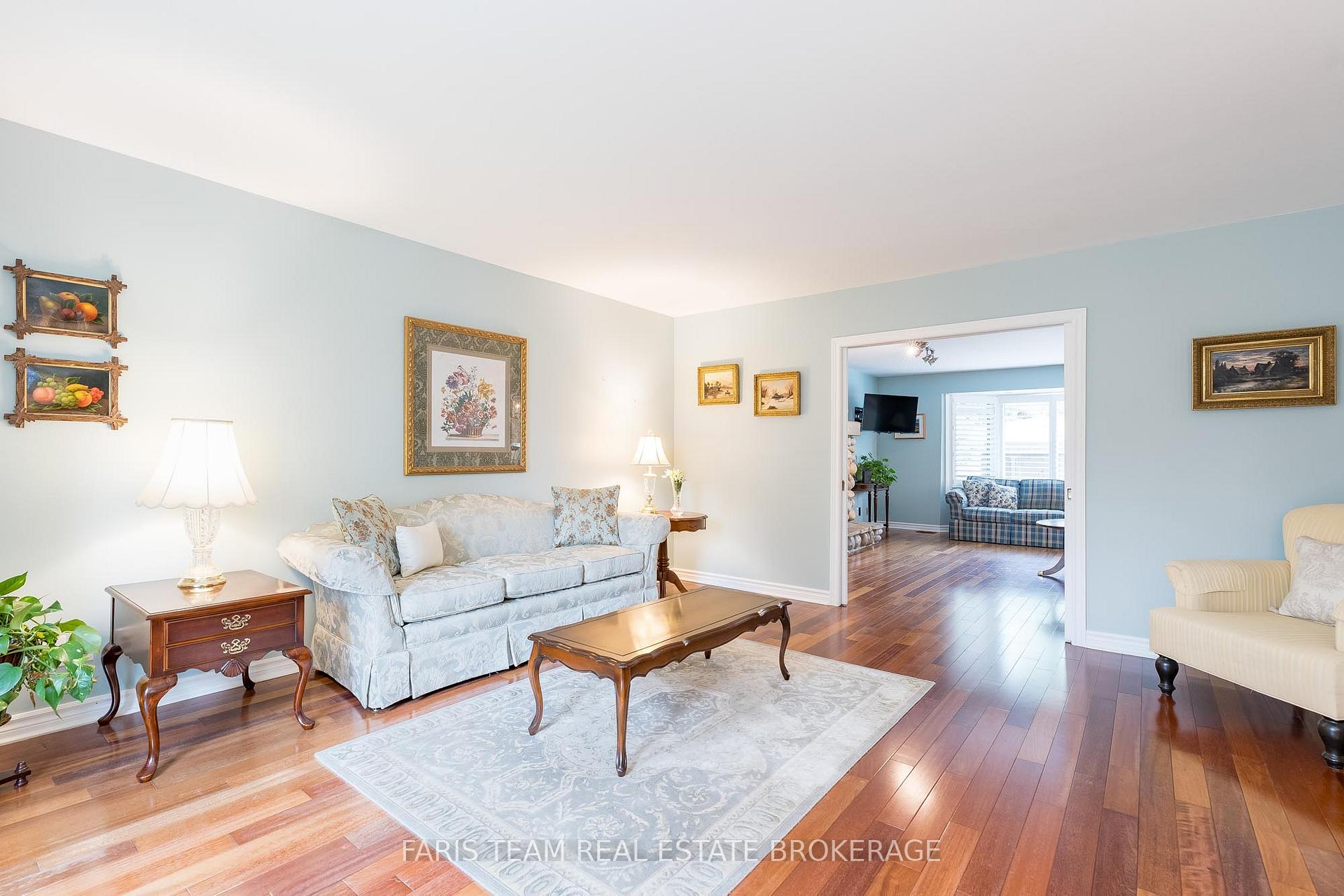 Photo 11 of 32 Cairns Boulevard, Springwater, Midhurst — HOMEH