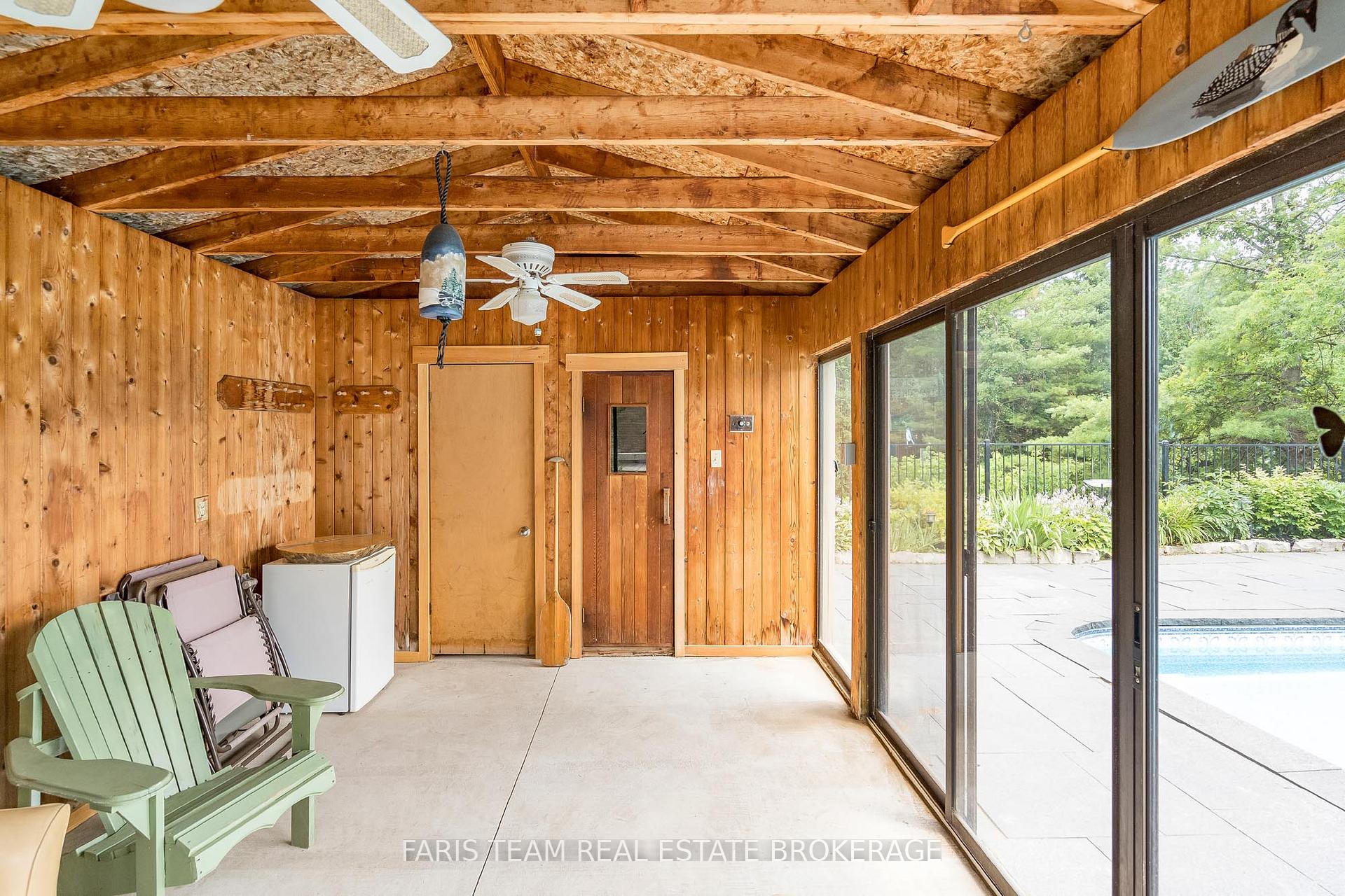 Photo 32 of 32 Cairns Boulevard, Springwater, Midhurst — HOMEH