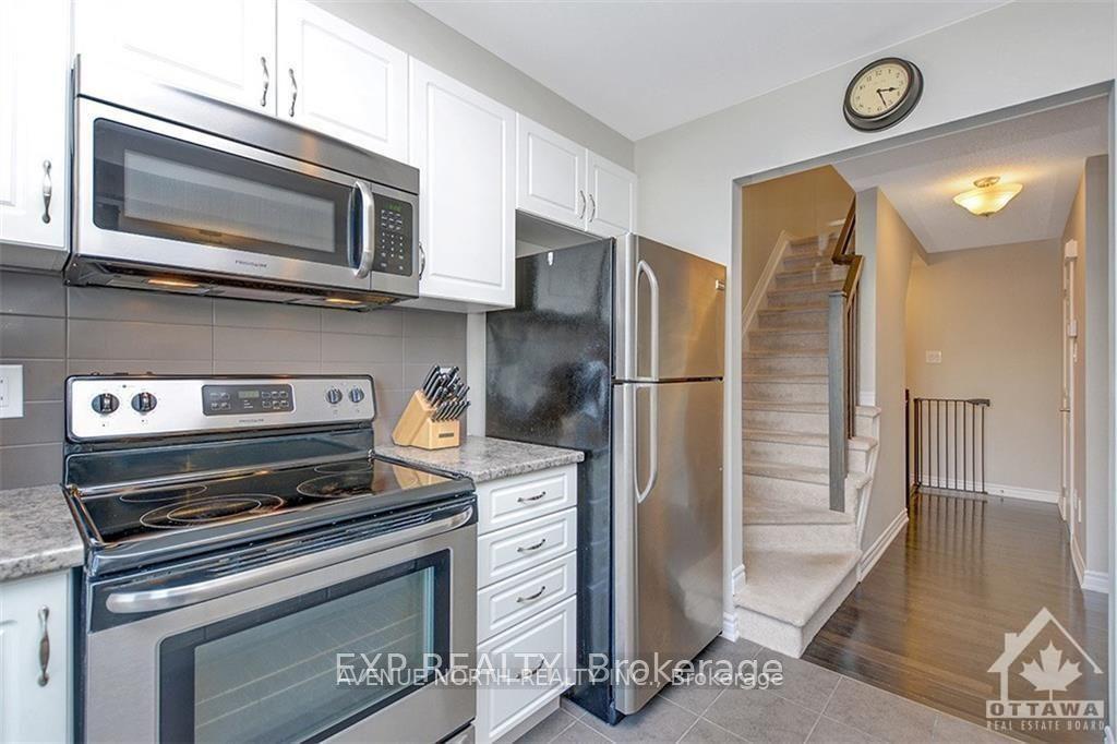 Photo 7 of 220 Cayman Road, Ottawa, Stittsville (North) — HOMEH