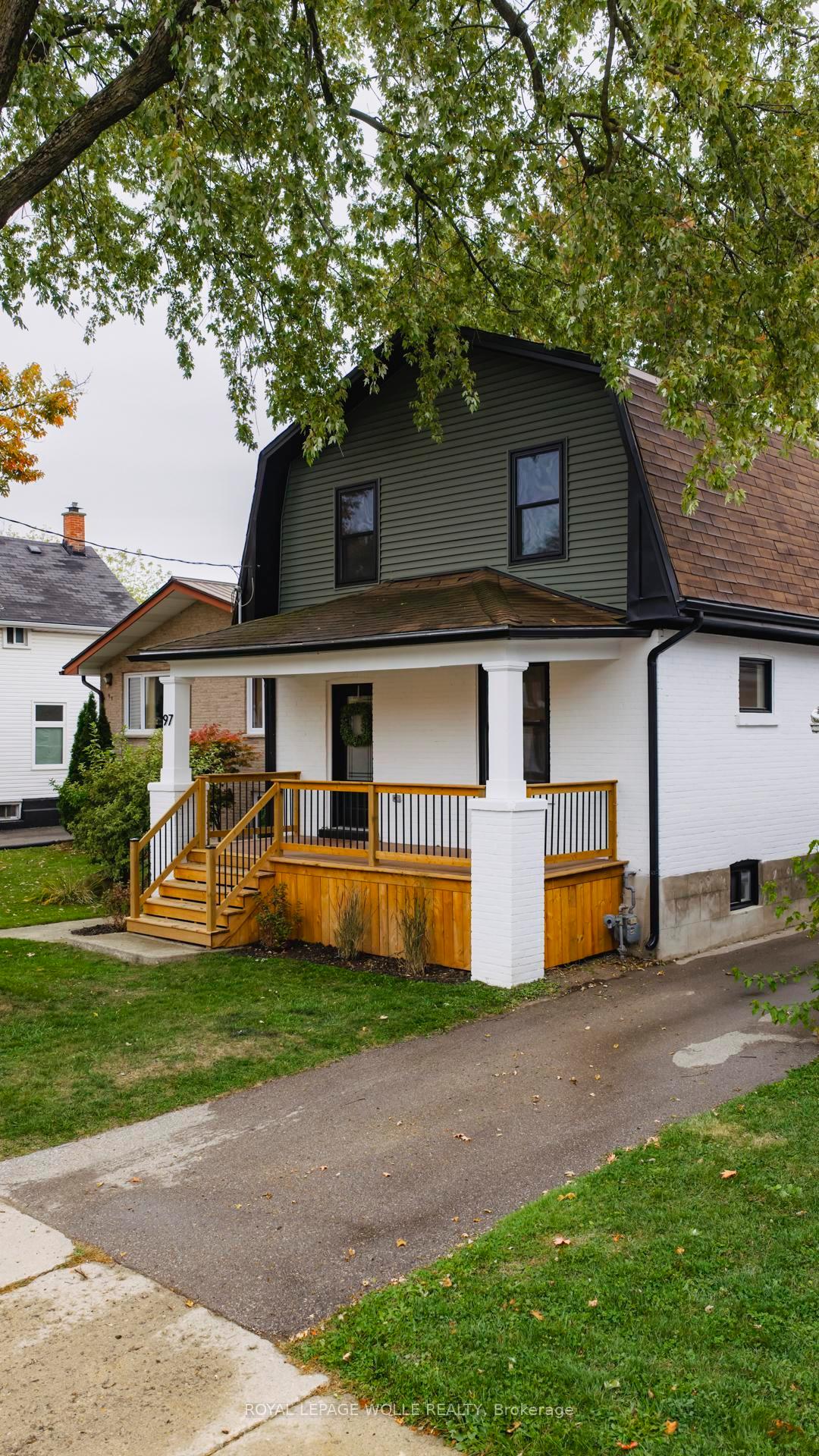 Photo 2 of 97 Well Street, Stratford — HOMEH