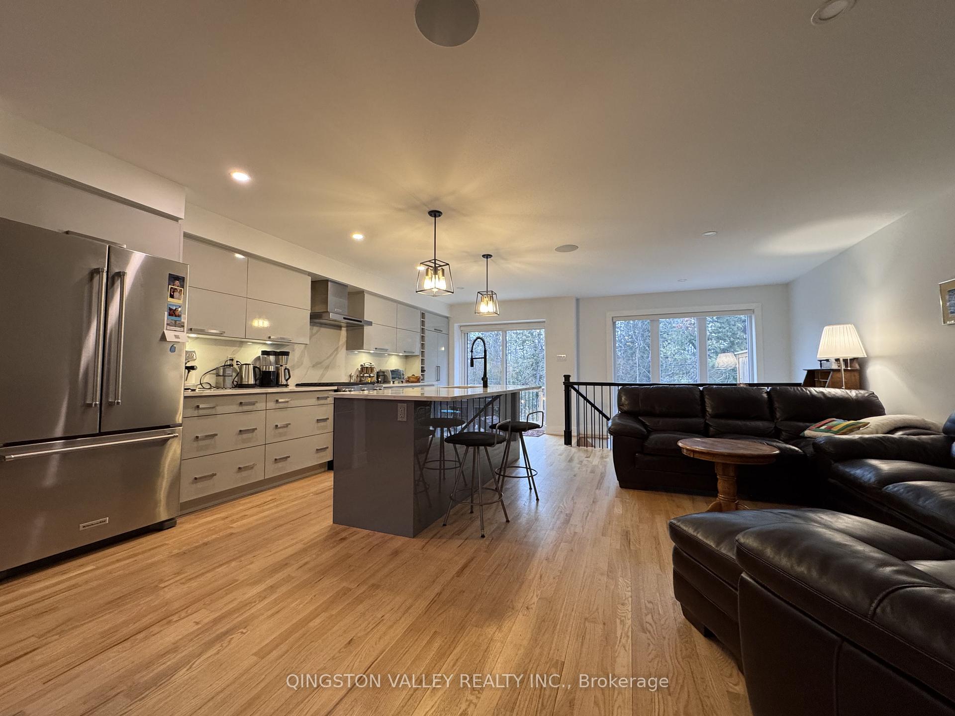 Photo 6 of 58 Porter Street, Ottawa, Stittsville (South) — HOMEH