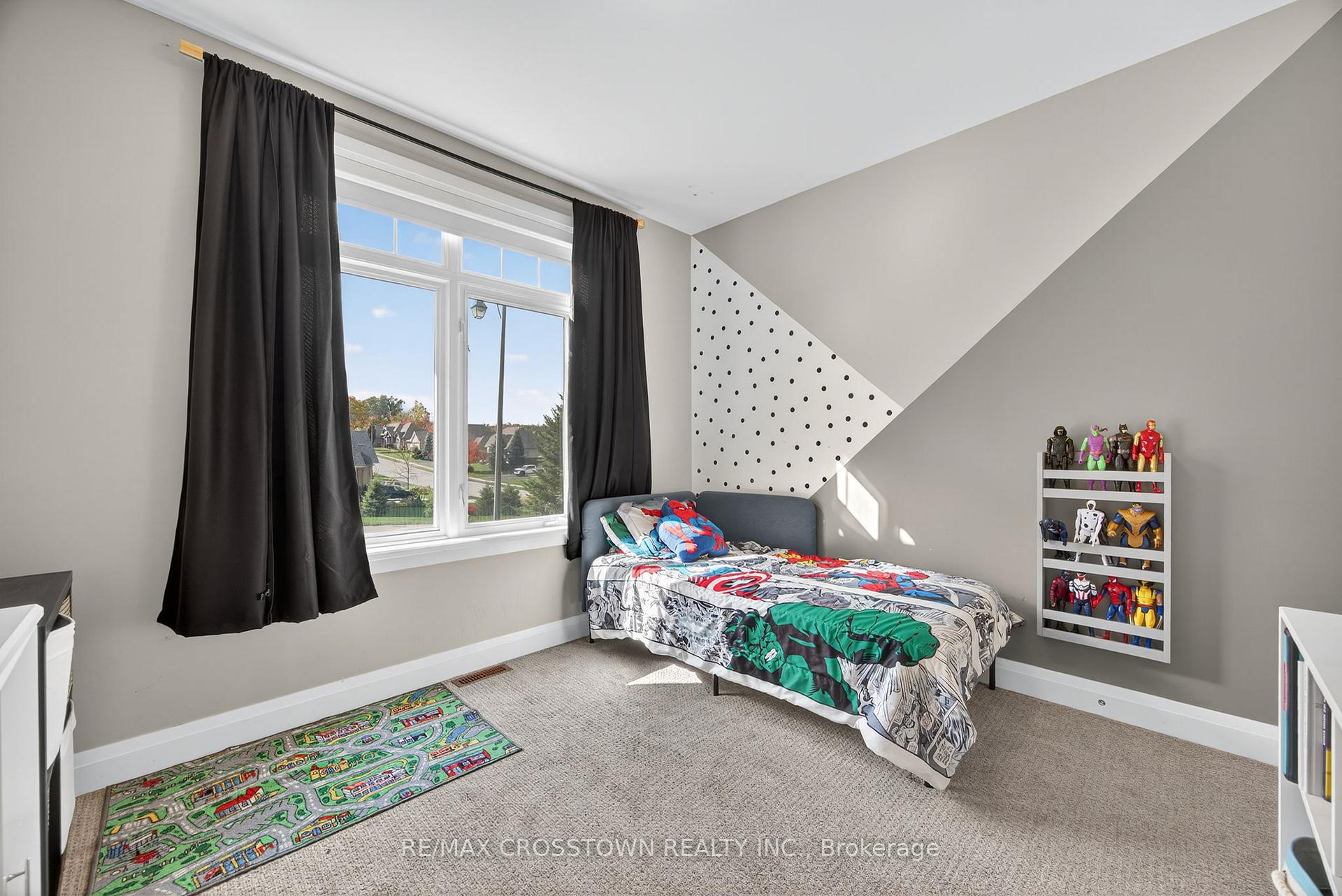 Photo 15 of 72 Glenhuron Drive, Springwater, Midhurst — HOMEH