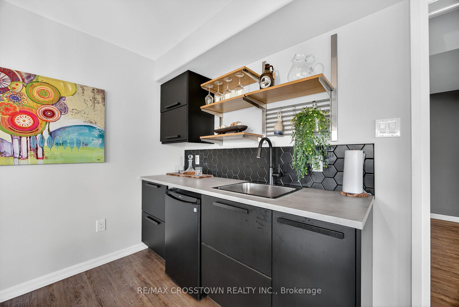 Photo 27 of 72 Glenhuron Drive, Springwater, Midhurst — HOMEH