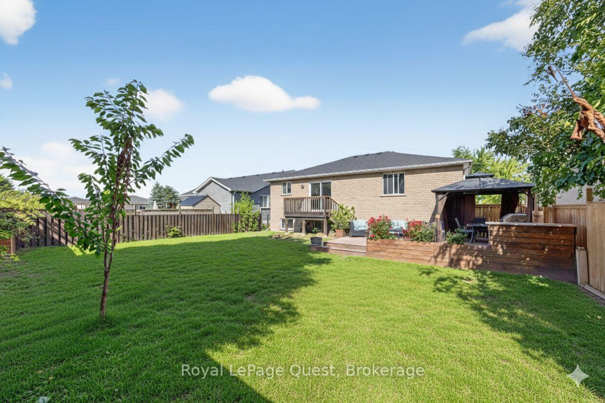 Photo 10 of 13 Graham Street, Springwater, Elmvale — HOMEH