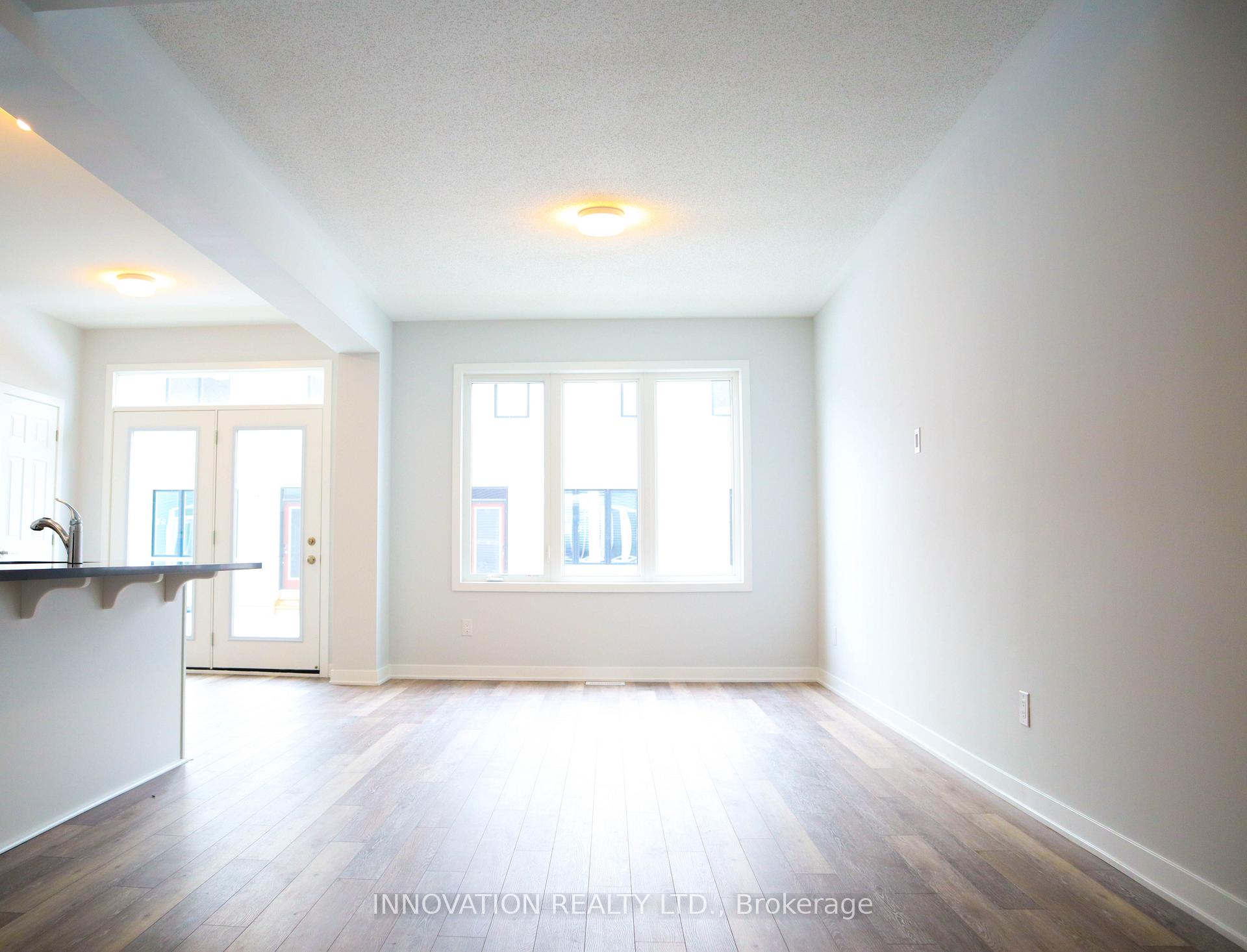 Photo 2 of 1062 Curraglass Walk, Ottawa, Stittsville (North) — HOMEH