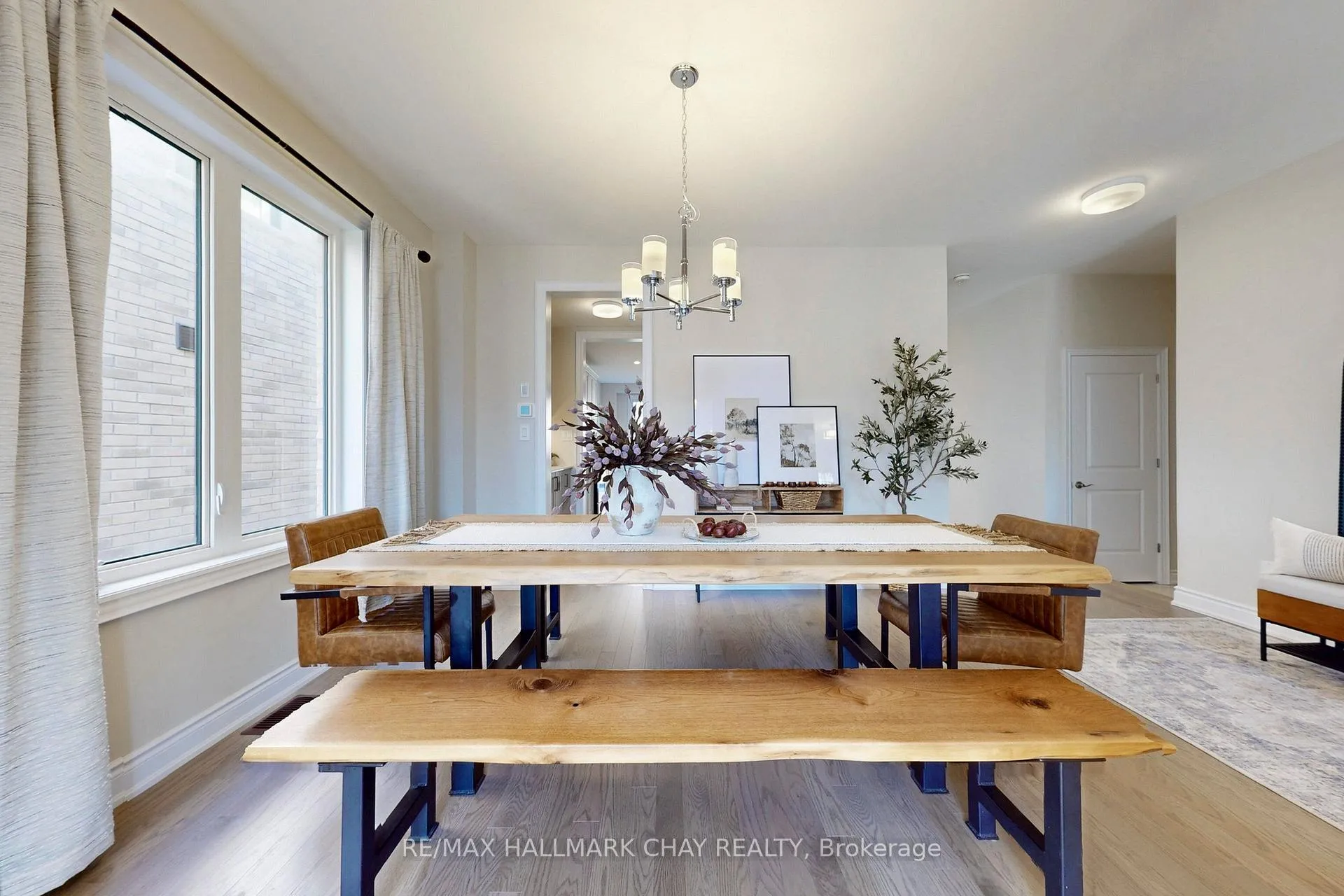 Photo 8 of 109 Bearberry Road, Springwater, Midhurst — HOMEH
