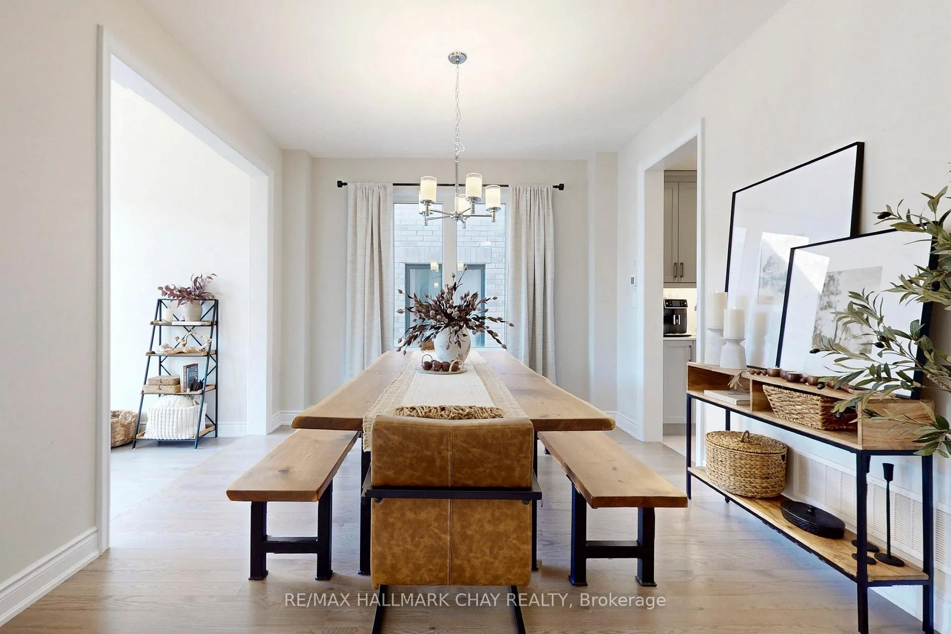 Photo 9 of 109 Bearberry Road, Springwater, Midhurst — HOMEH