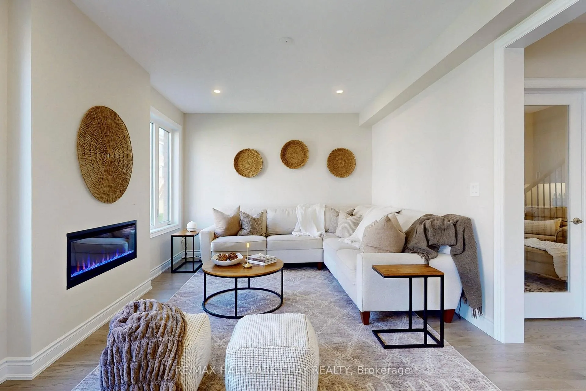 Photo 18 of 109 Bearberry Road, Springwater, Midhurst — HOMEH