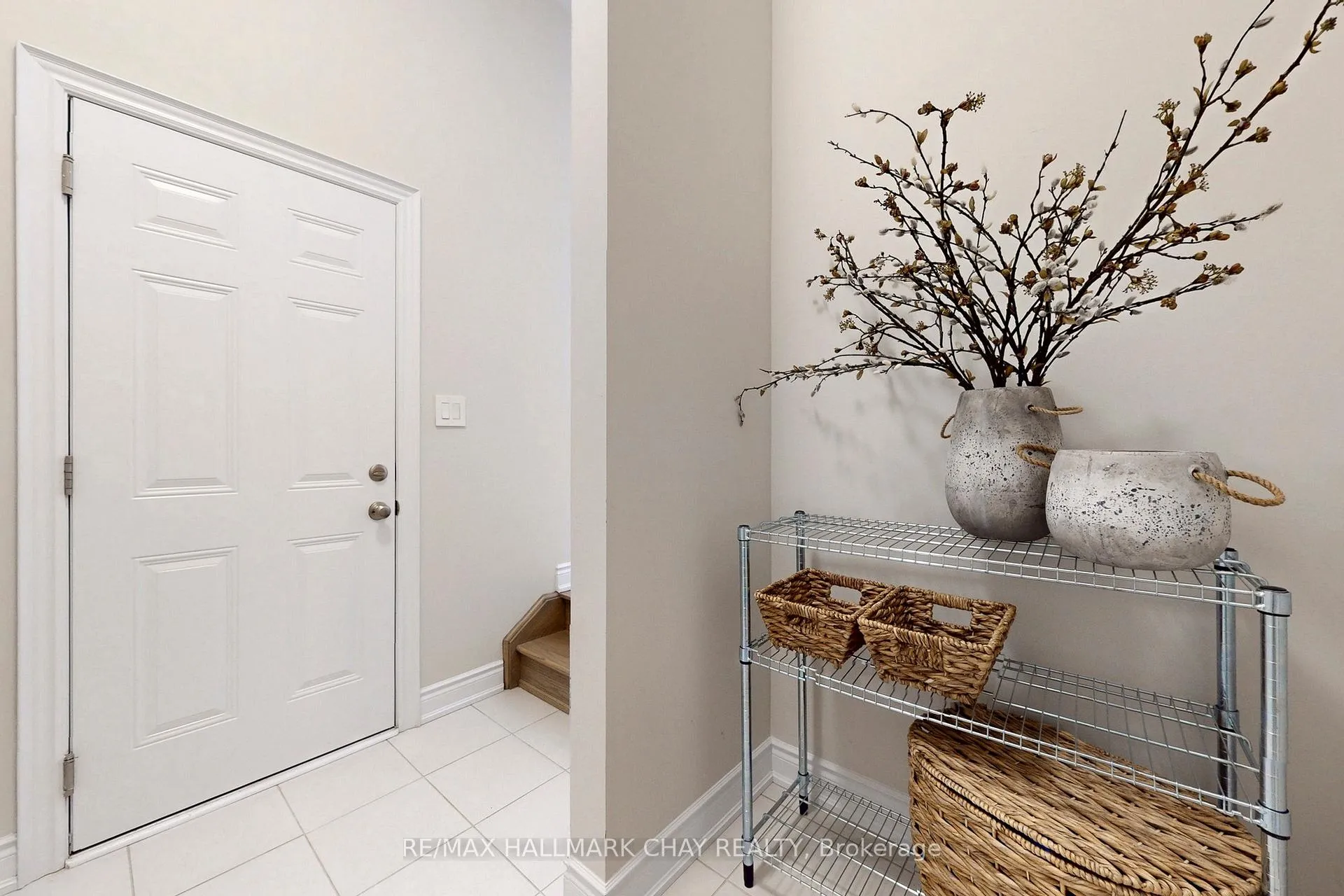 Photo 21 of 109 Bearberry Road, Springwater, Midhurst — HOMEH
