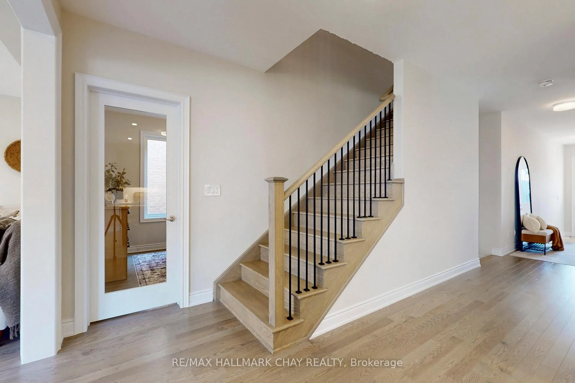 Photo 22 of 109 Bearberry Road, Springwater, Midhurst — HOMEH