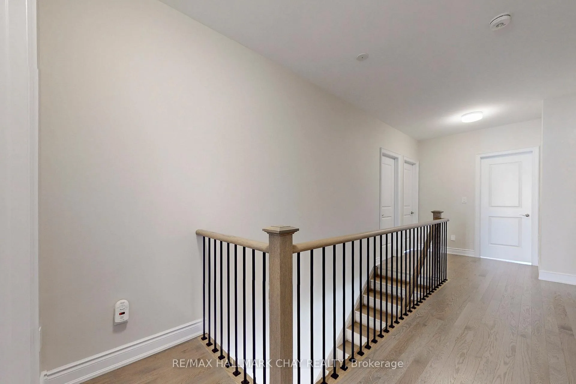 Photo 23 of 109 Bearberry Road, Springwater, Midhurst — HOMEH