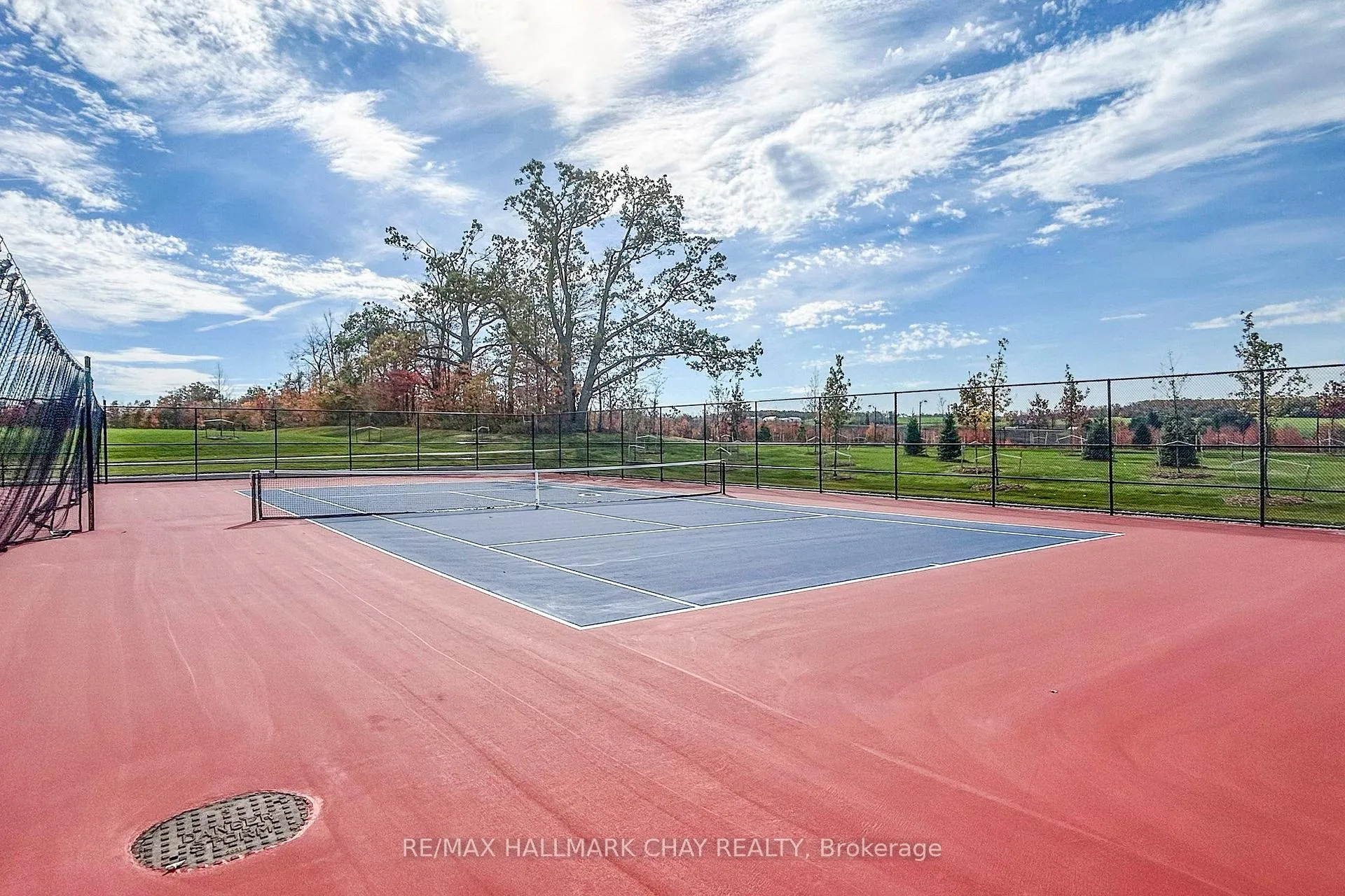 Photo 43 of 109 Bearberry Road, Springwater, Midhurst — HOMEH