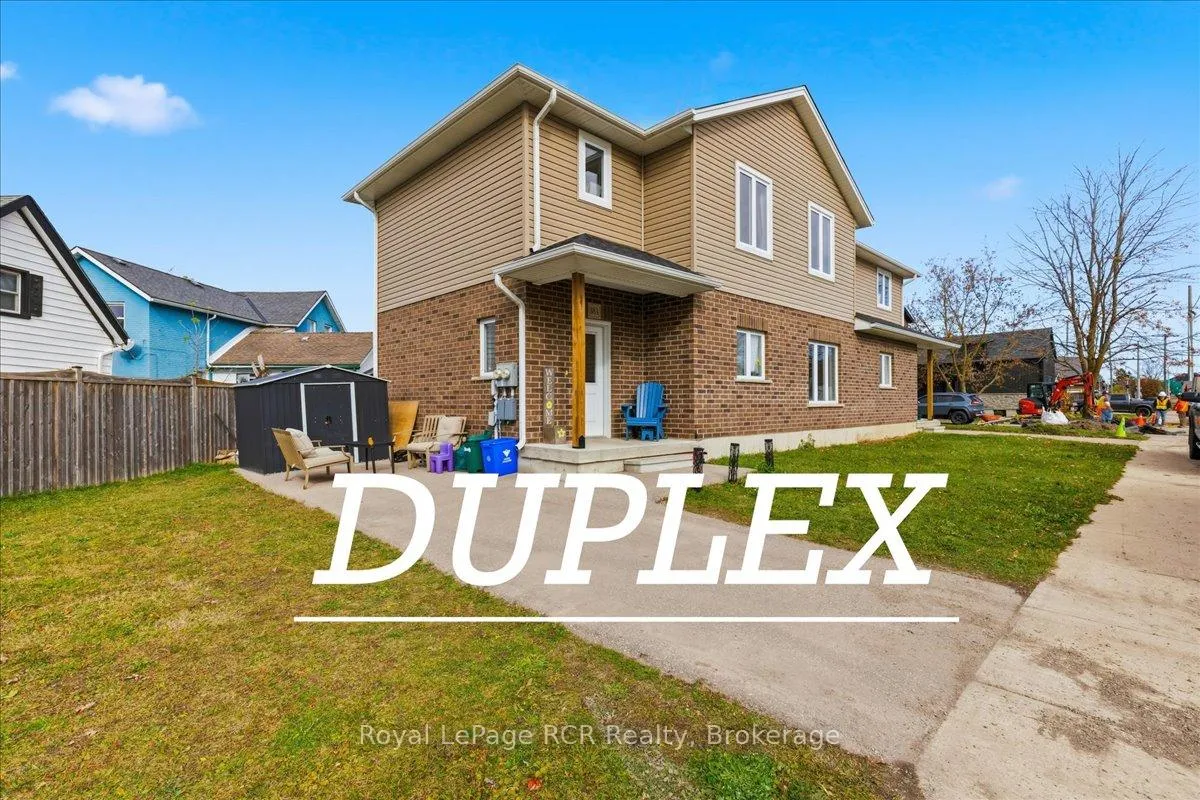 Front of 38 Cobourg Lane