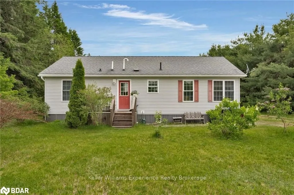 Photo 19 of 1398 Old Second Road North, Springwater, Rural Springwater — HOMEH