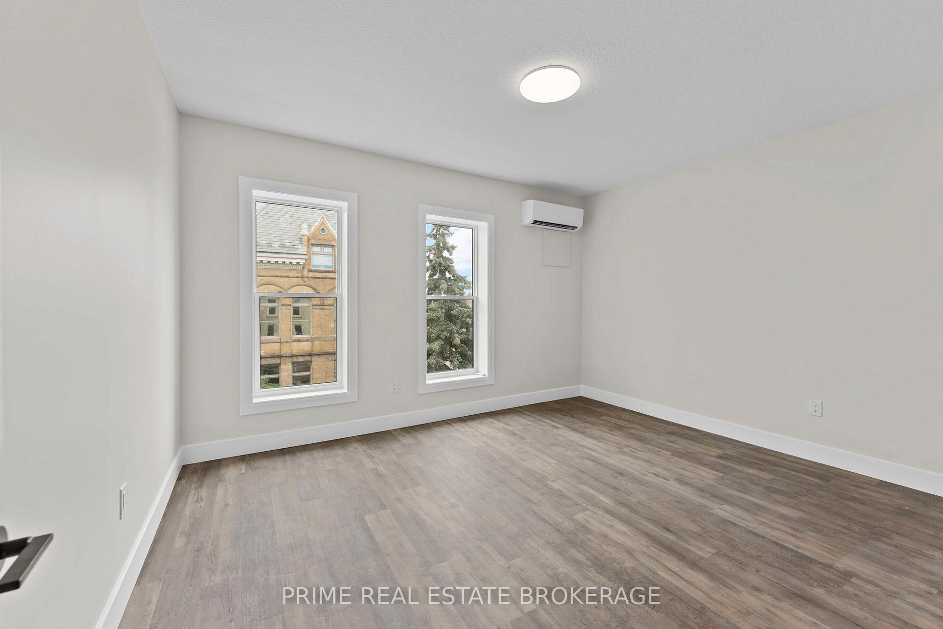 Photo 18 of Unit 8, 539 Talbot Street, St. Thomas — HOMEH