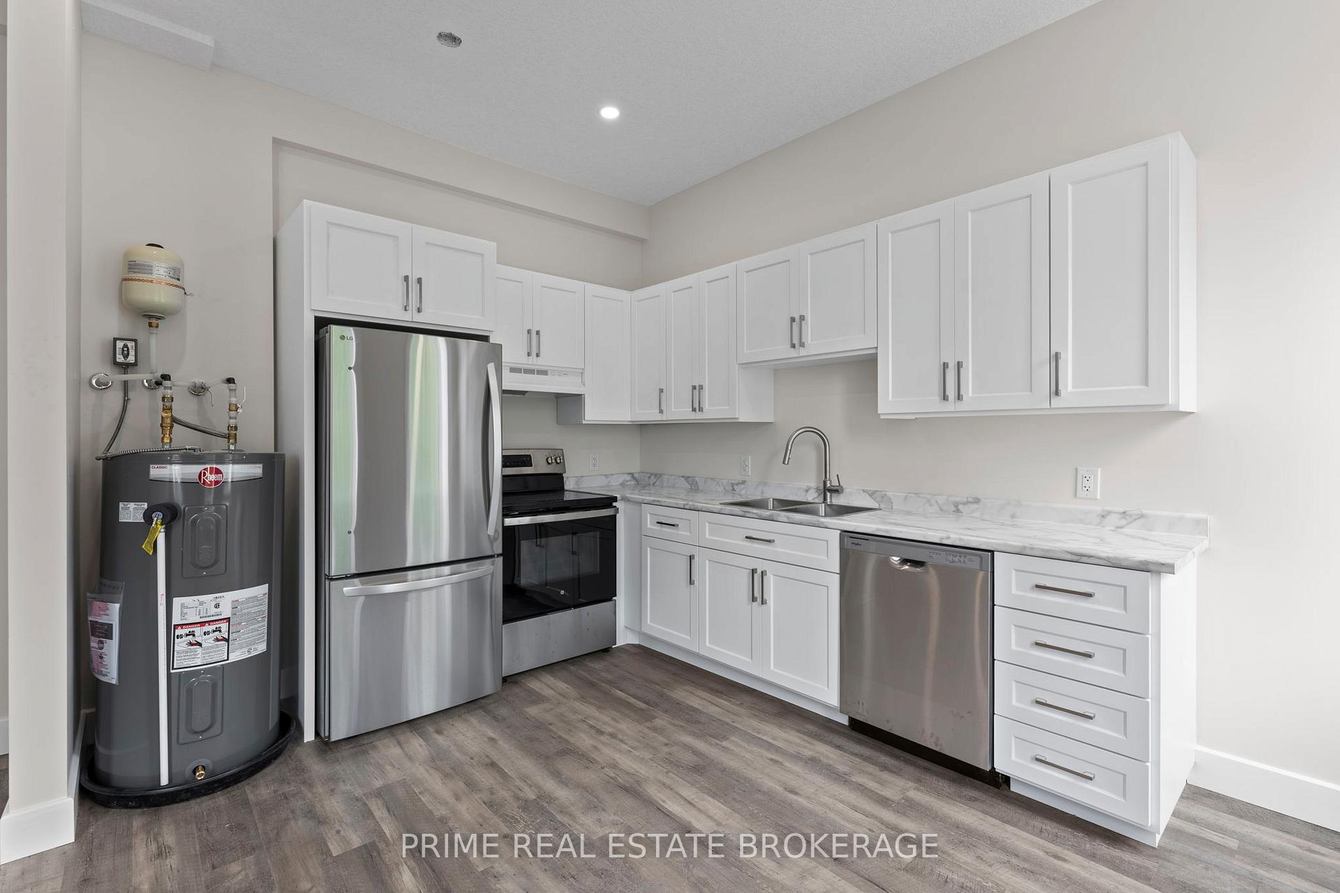 Photo 24 of Unit 8, 539 Talbot Street, St. Thomas — HOMEH