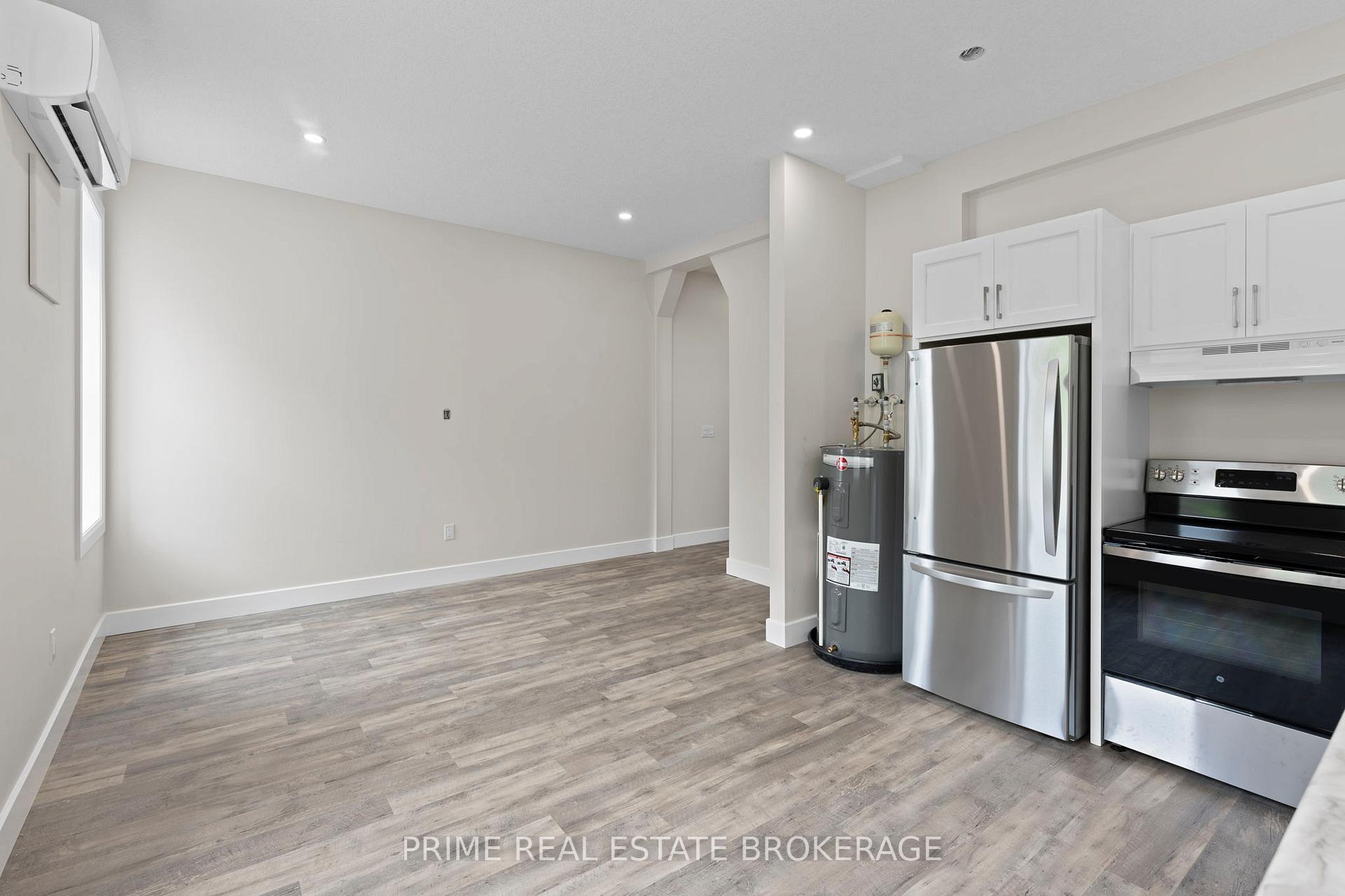 Photo 25 of Unit 8, 539 Talbot Street, St. Thomas — HOMEH