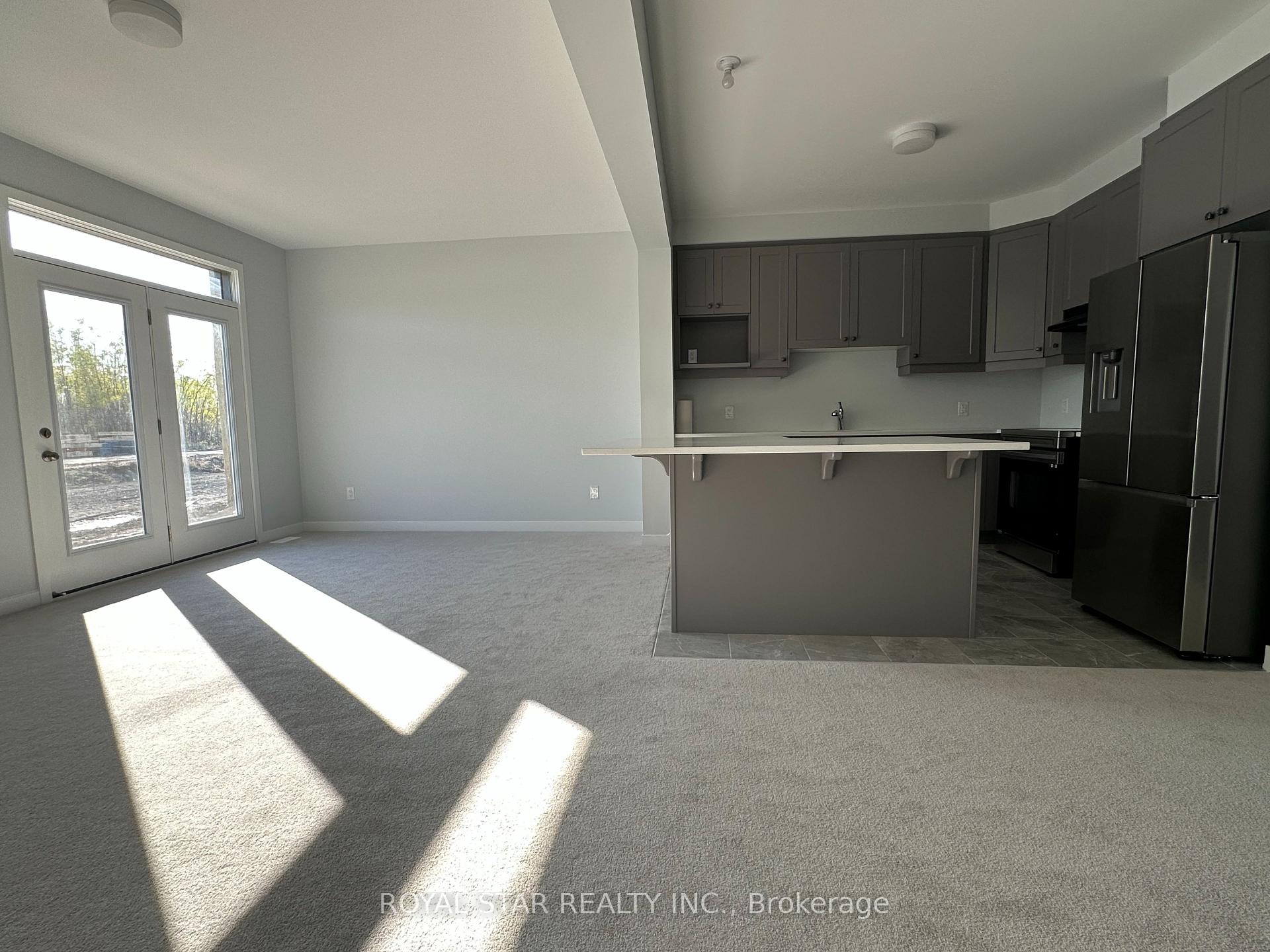 Photo 9 of 238 Billrian Crescent, Ottawa, Stittsville (North) — HOMEH