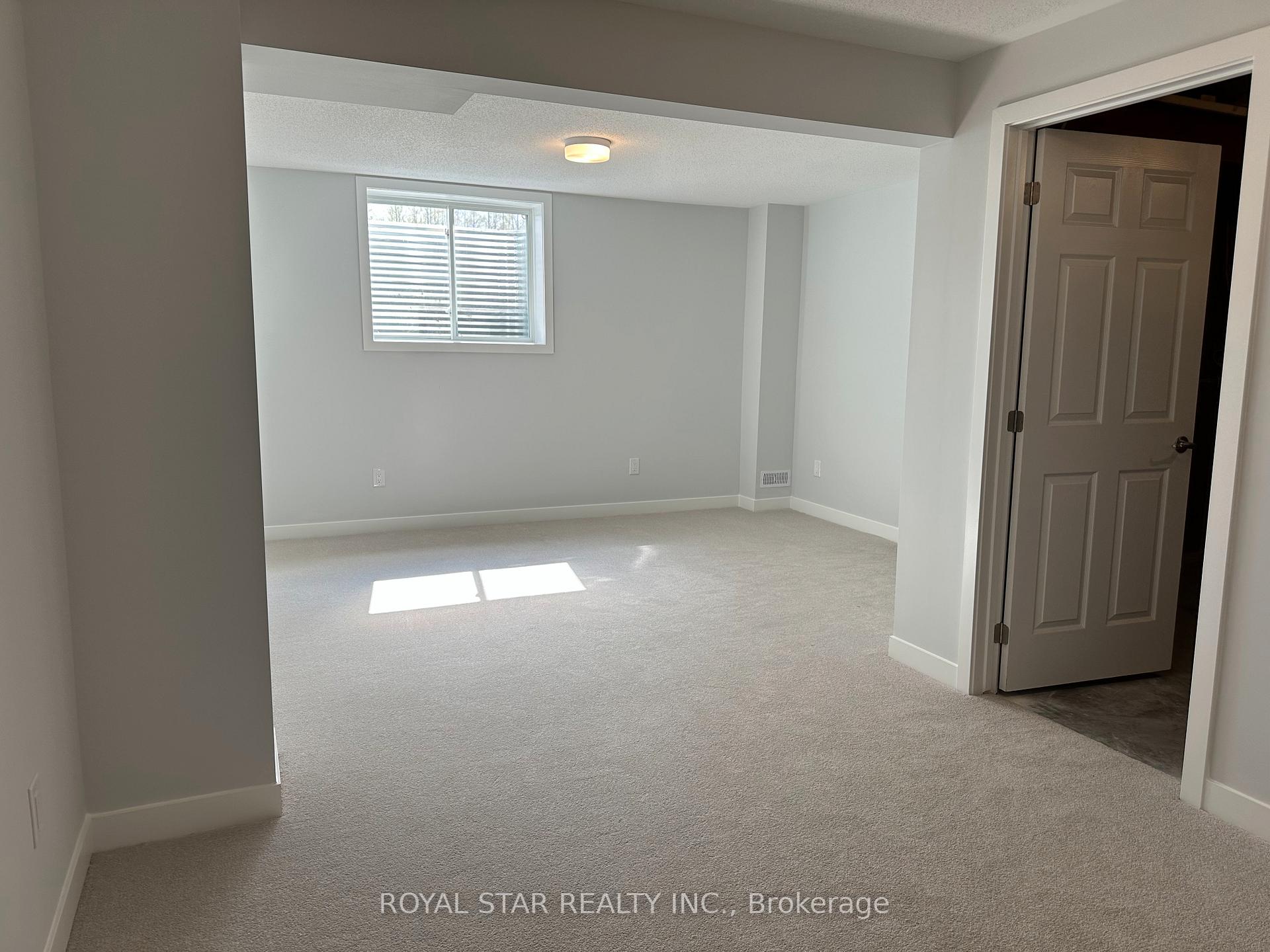 Photo 17 of 238 Billrian Crescent, Ottawa, Stittsville (North) — HOMEH