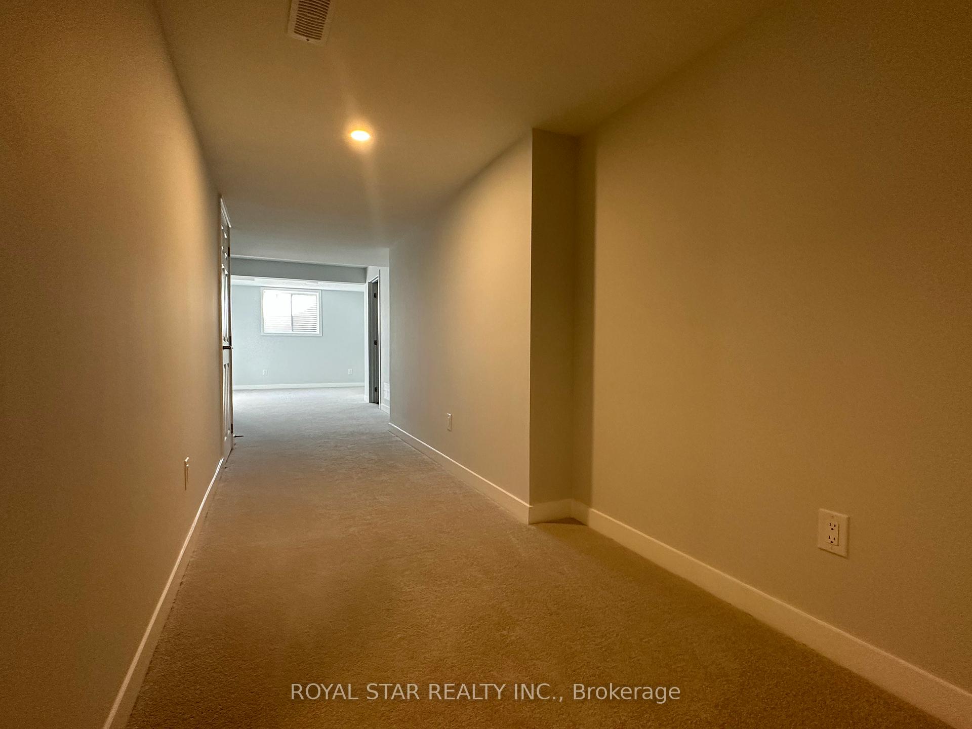 Photo 34 of 238 Billrian Crescent, Ottawa, Stittsville (North) — HOMEH