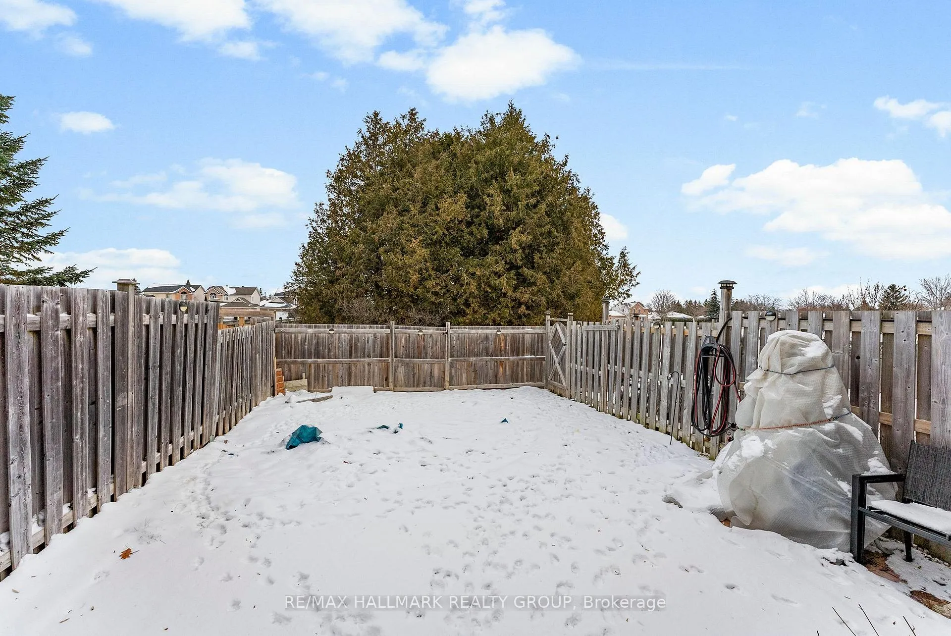 Photo 29 of 139 Whalings Circle, Ottawa, Stittsville (Central) — HOMEH